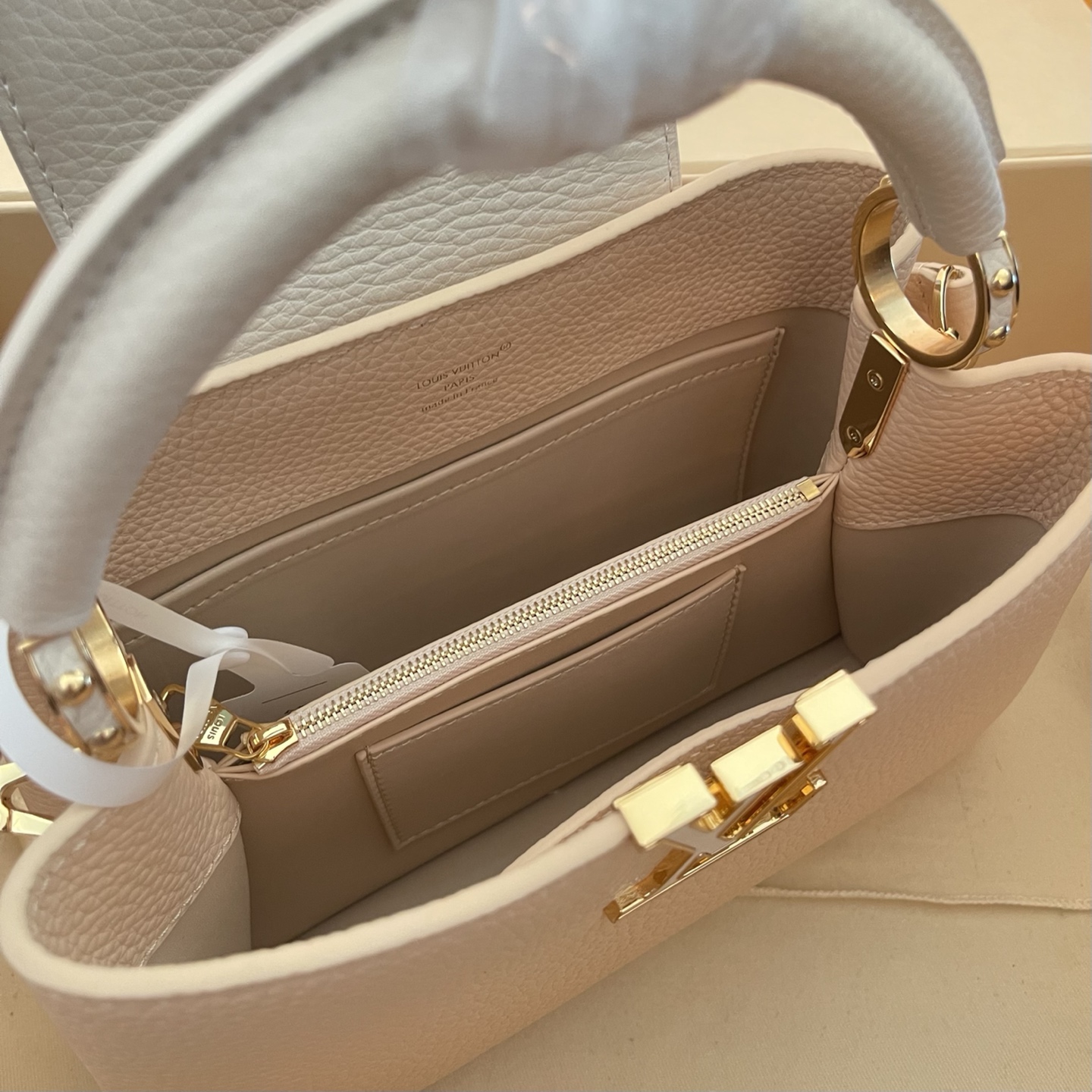 Louis Vuitton Capucines BB Daydream Taurillon Leather Handbag - M25461 9 i1754914391758 8030 0 7