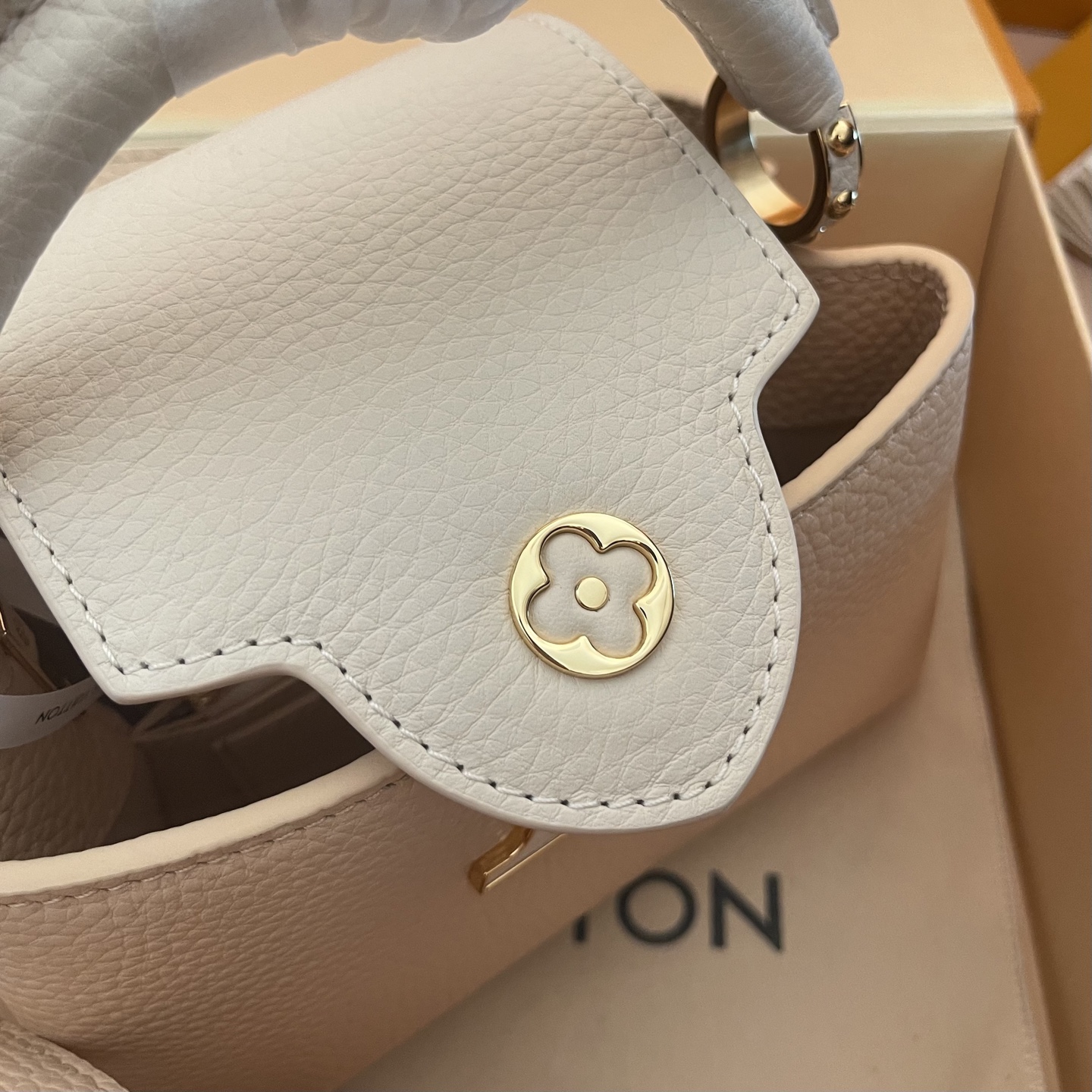Louis Vuitton Capucines BB Handbag Taurillon Leather - M25461 7 i1754914593029 7641 0 5