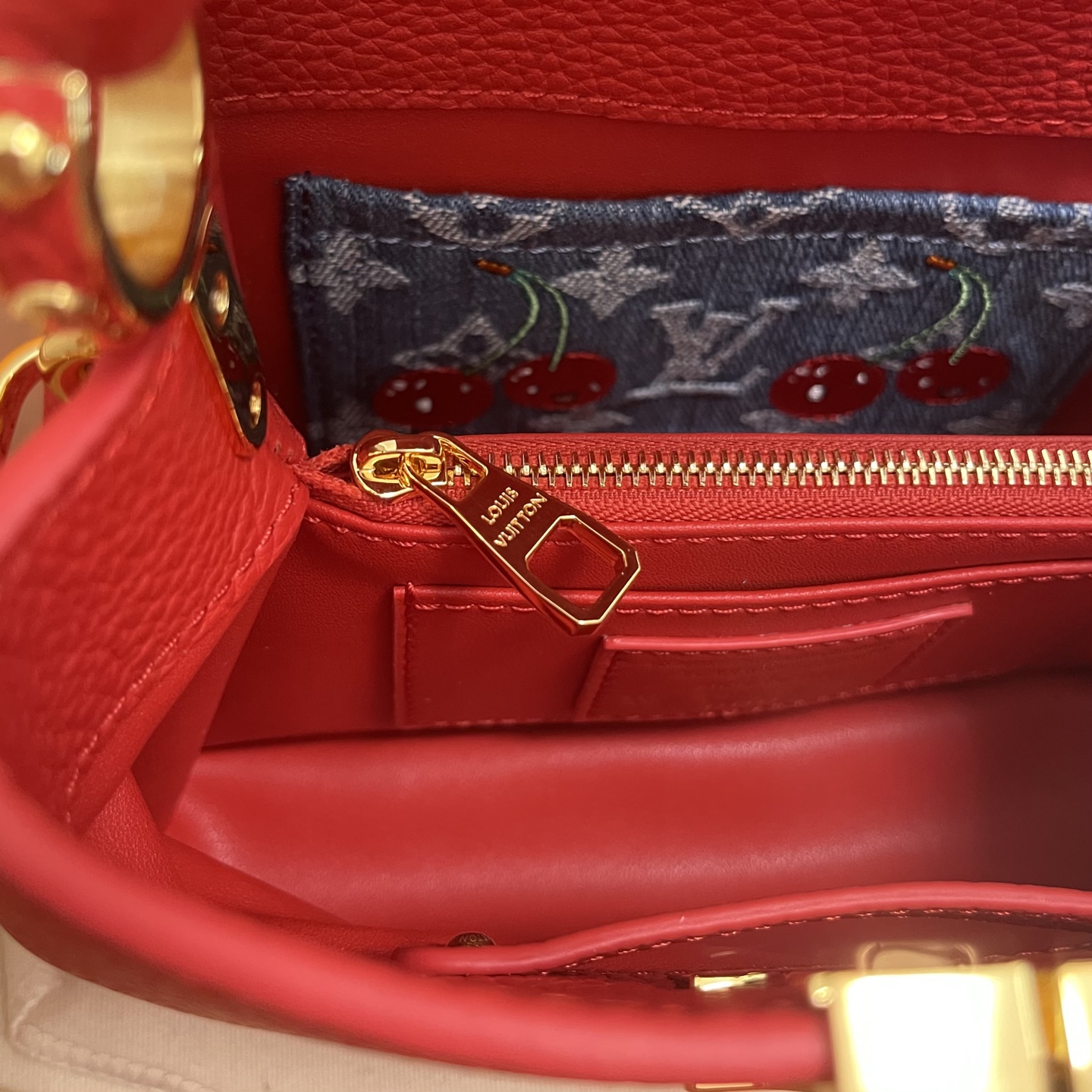 Louis Vuitton Capucines BB Red Taurillon Leather Cherry Charm Crossbody Bag 9 i1755068571530 7653 0 6
