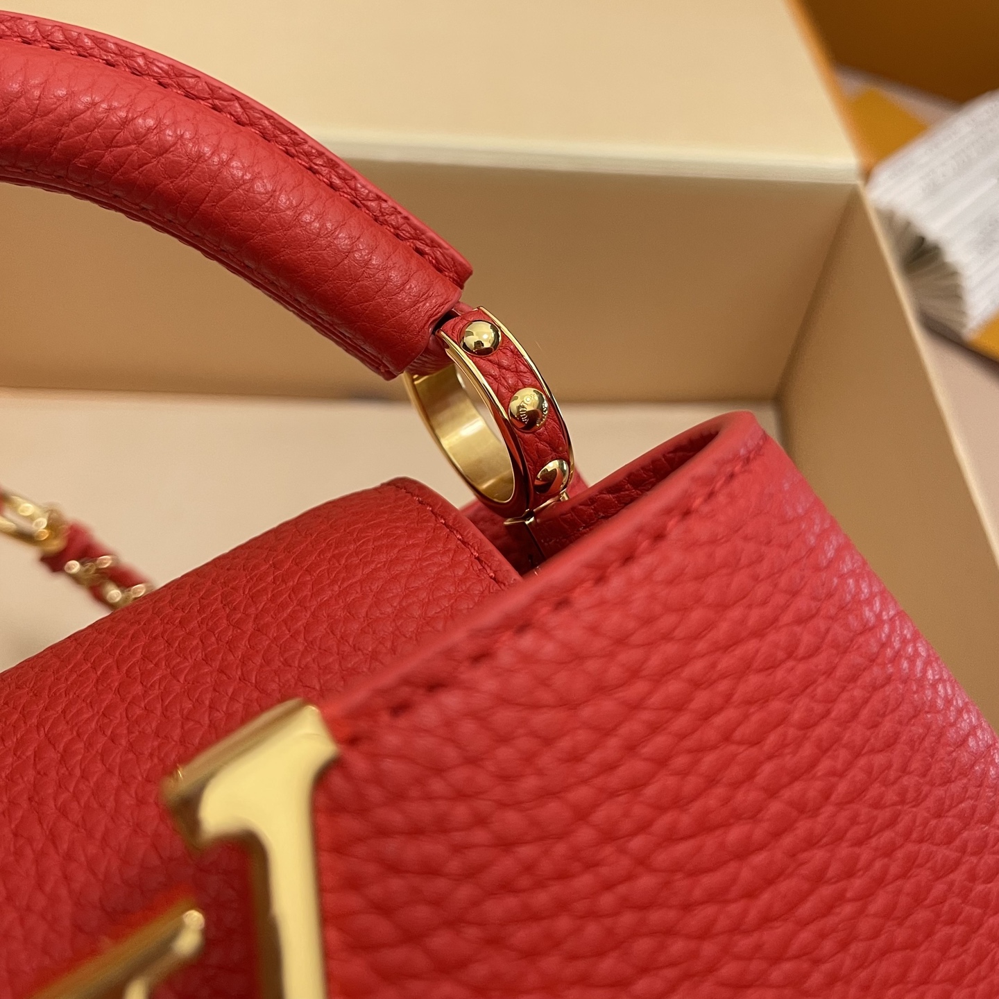Louis Vuitton Capucines BB Red Taurillon Leather Cherry Charm Crossbody Bag 5 i1755068571607 8420 0 5