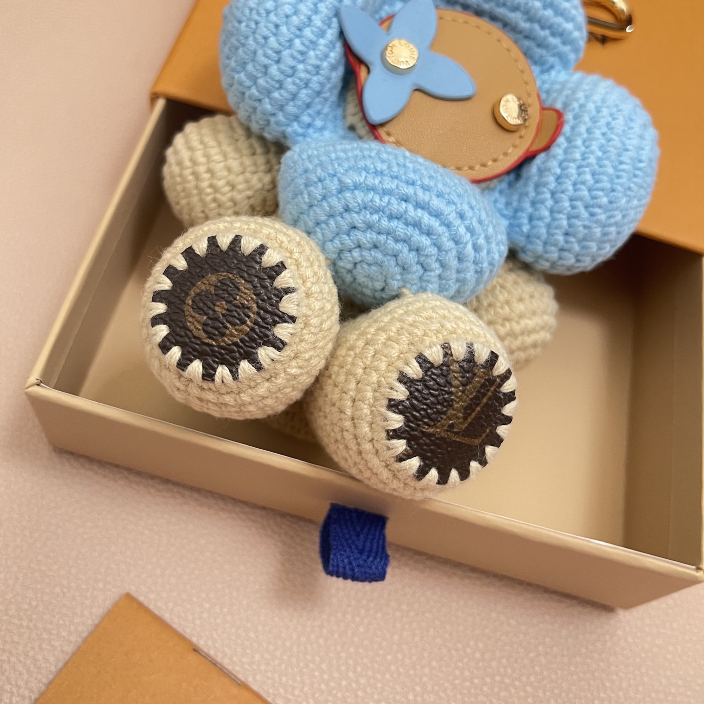 Louis Vuitton My Vivienne Crochet Bag Charm Key Holder M02582 6 i1756380832735 9746 0 4