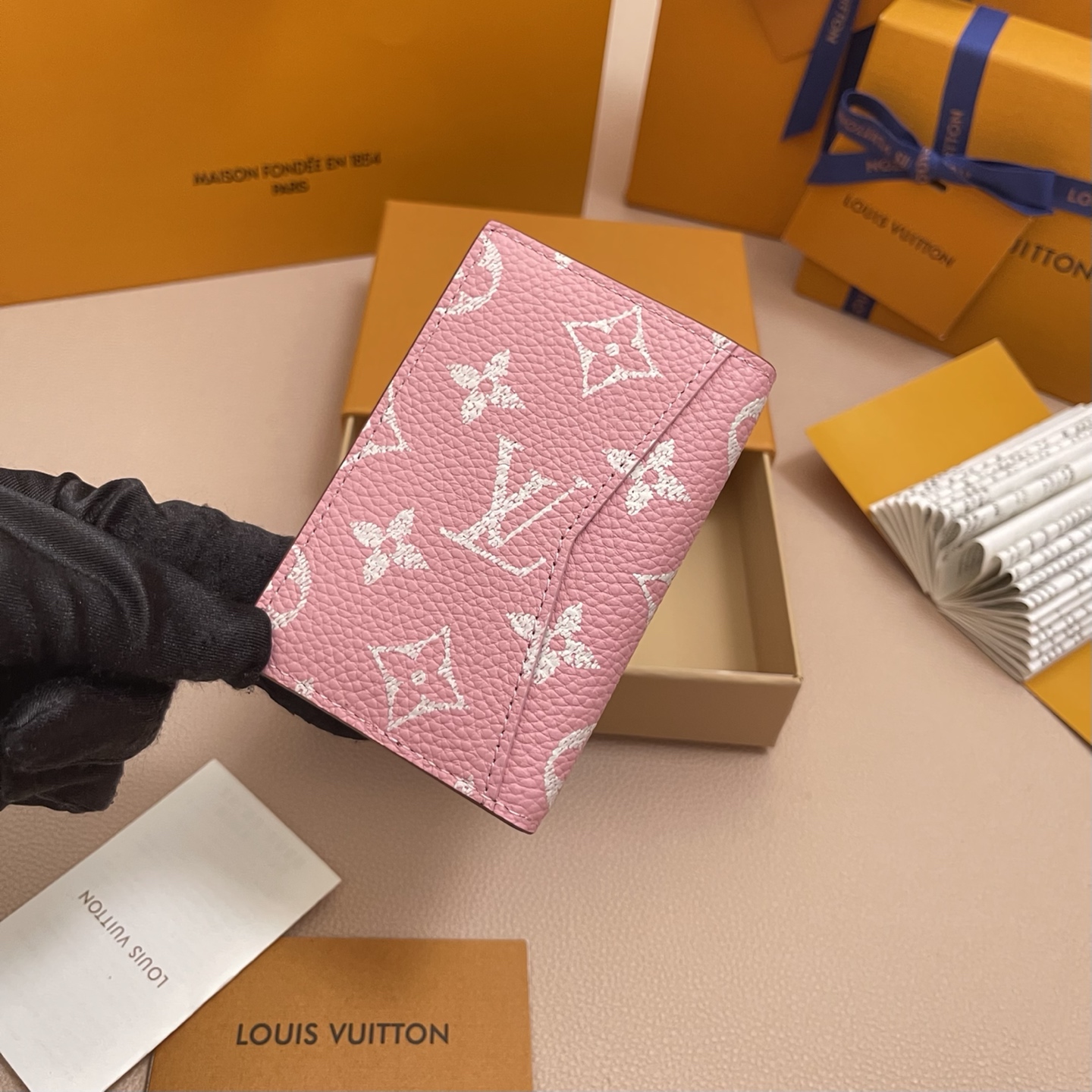 Louis Vuitton Pocket Organizer Monogram Bandouliere Pink Leather Wallet 4 i1756540681543 1403 0 2