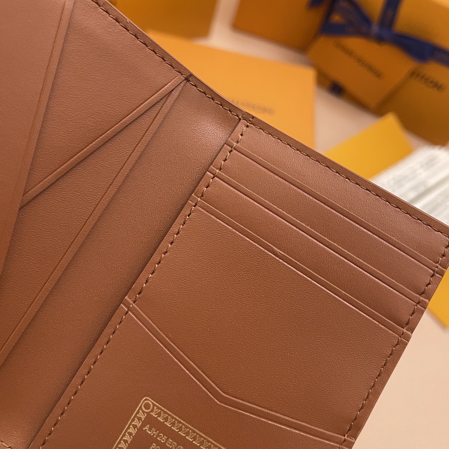 Louis Vuitton Pocket Organizer Monogram Bandoulière Leather Wallet 8 i1756540821800 3869 0 5