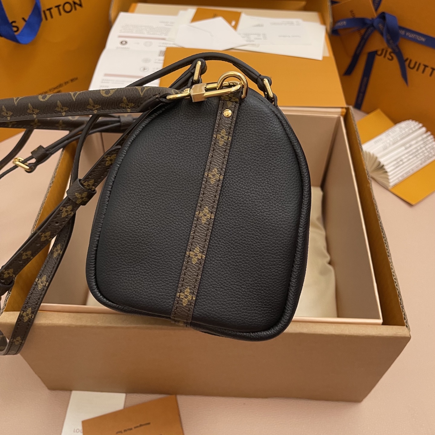 Louis Vuitton Expressentials Small Handbag - Premium Leather, Iconic Design 4 i1756541330762 2323 0 2
