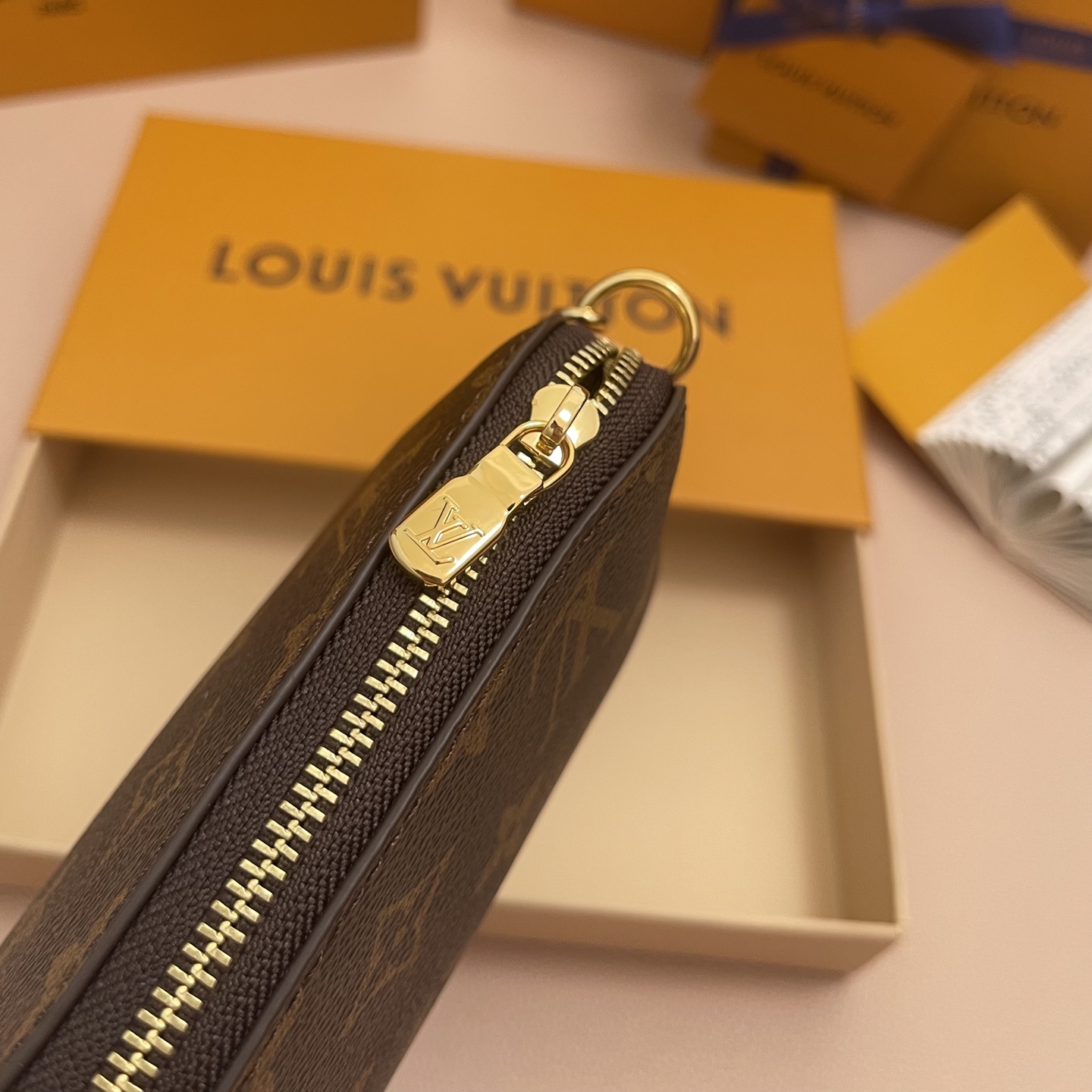 Louis Vuitton Monogram Canvas Lipstick Pouch - Compact & Stylish M25694 5 i1756708727094 1428 0 4