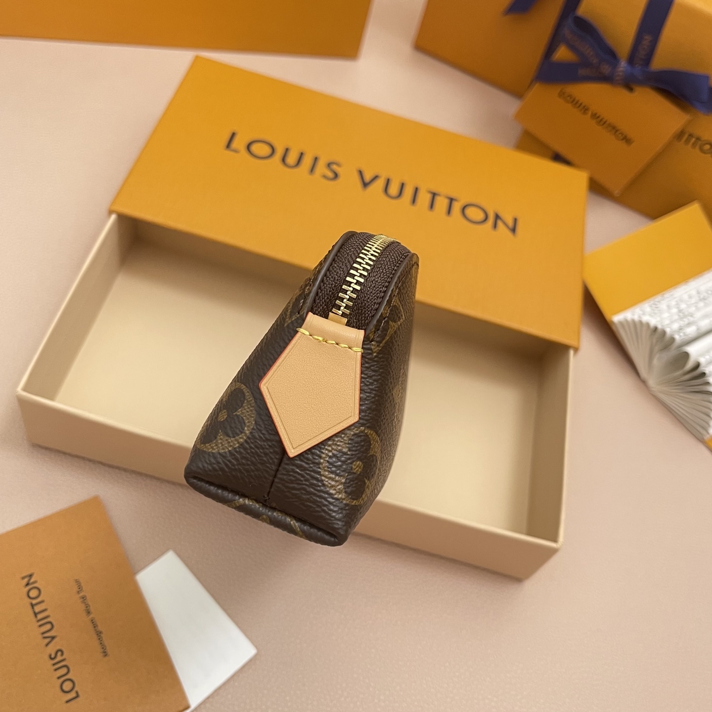 Louis Vuitton Monogram Canvas Lipstick Pouch - Compact & Stylish M25694 3 i1756708728637 7583 0 2