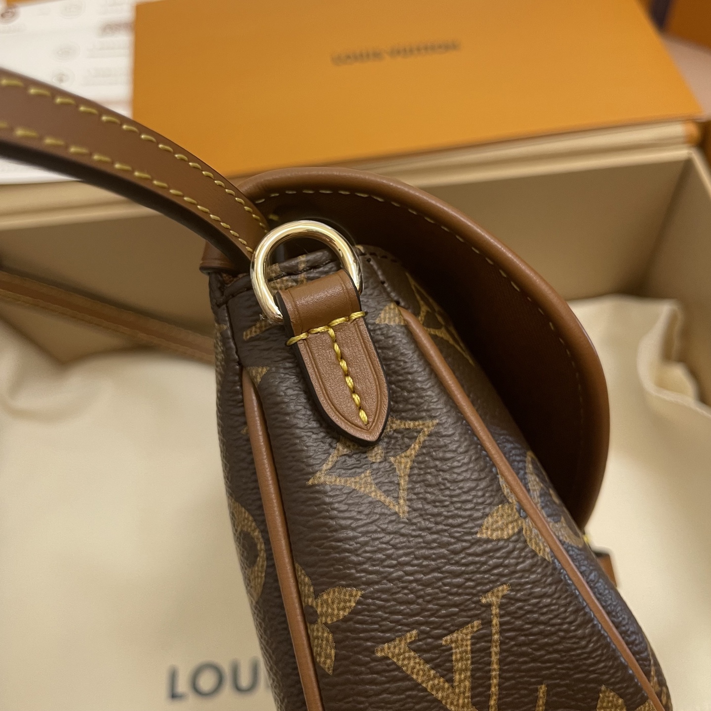 Louis Vuitton Duo BB Monogram Coated Canvas Bag, 19 x 14 x 6 cm 6 i1756709568195 2814 0 7