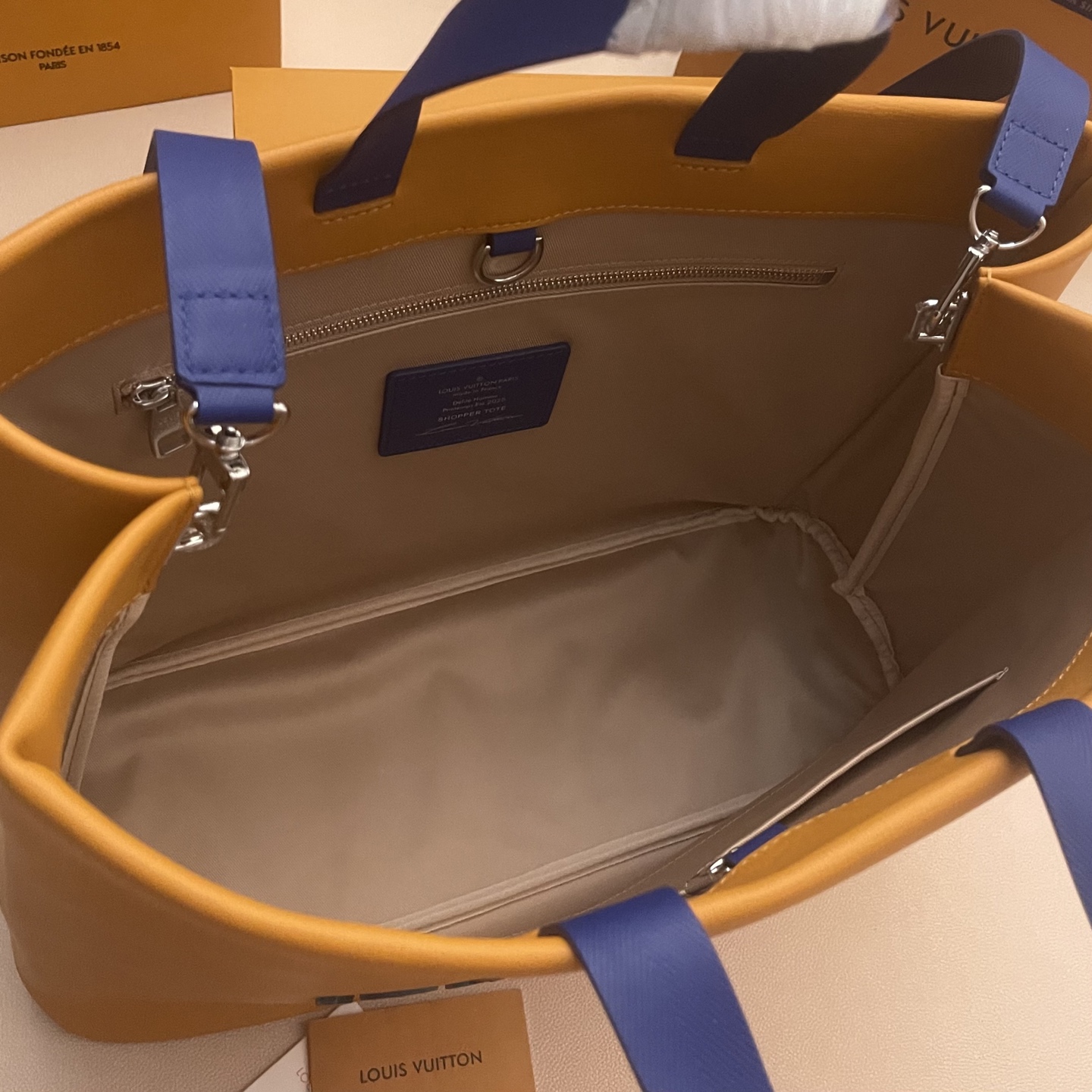 Louis Vuitton Shopper Medium Tote Bag in Mustard Yellow Leather M24457 6 i1760189817709 7389 0 5