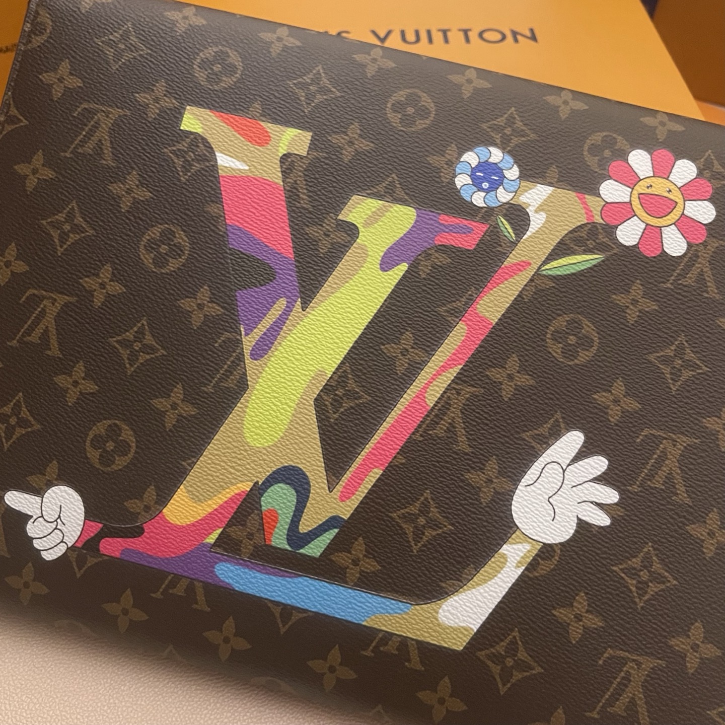 Louis Vuitton x TM Mark Monogram Canvas Panda Pouch 32.5cm 4 i1760705358332 3205 0 3