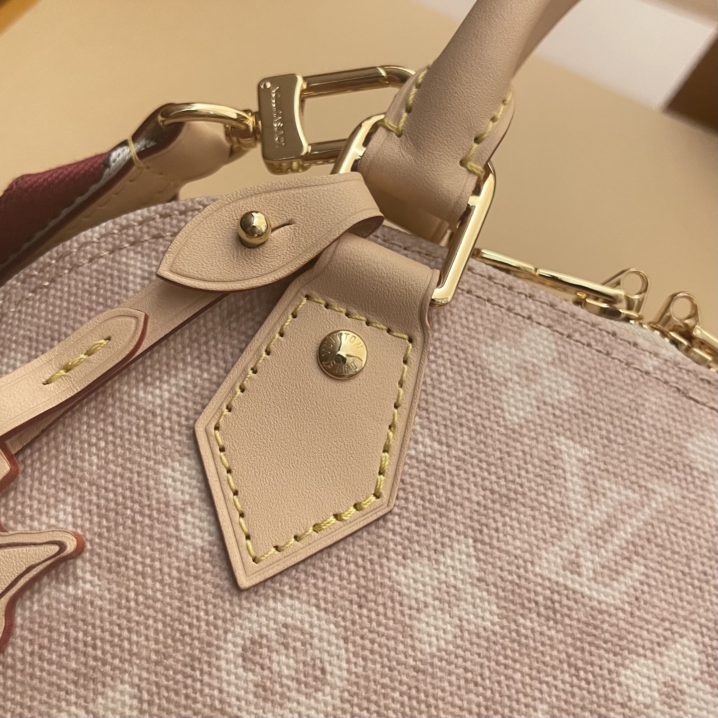 i1760787576705 1763 0 3