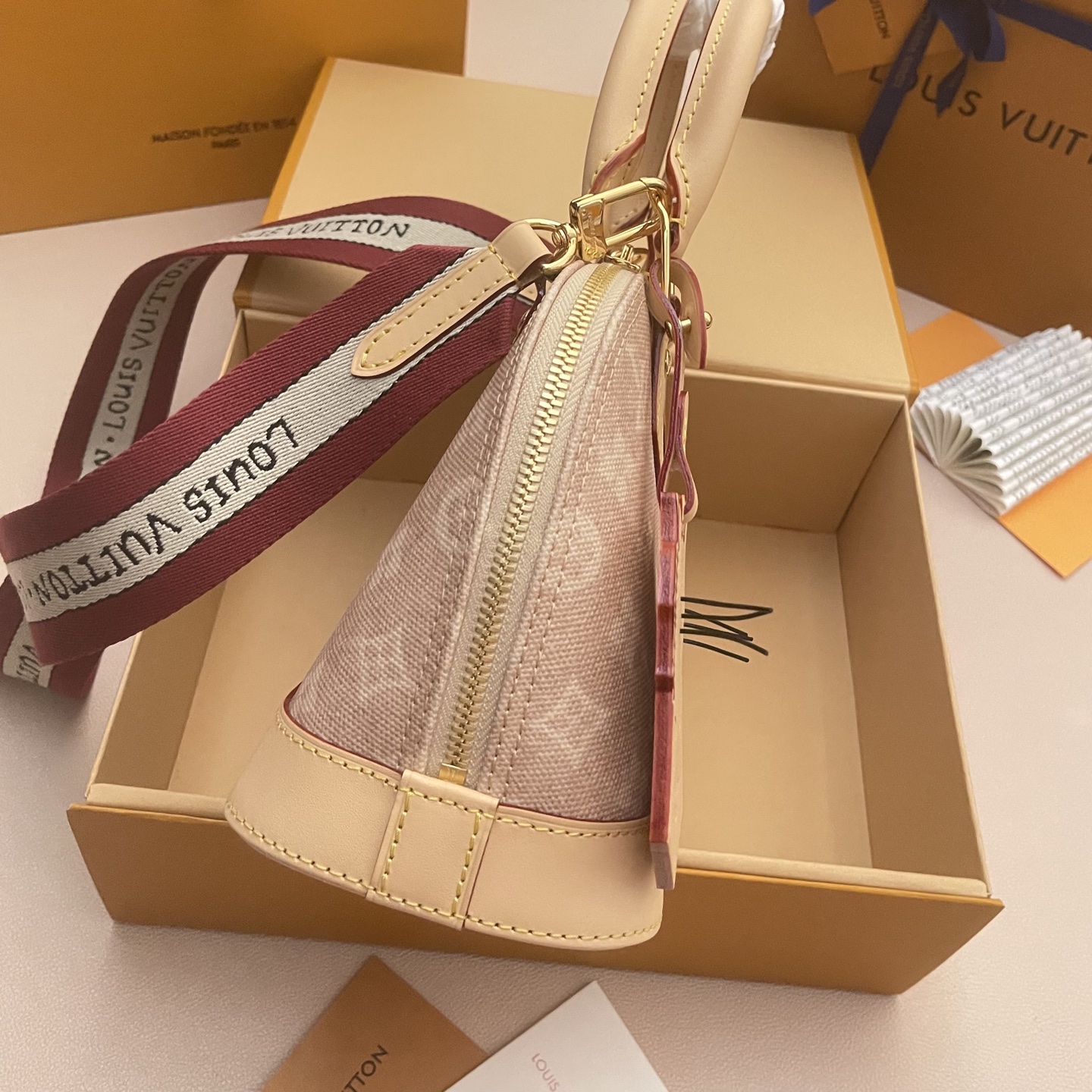 i1760787582067 2435 0 2