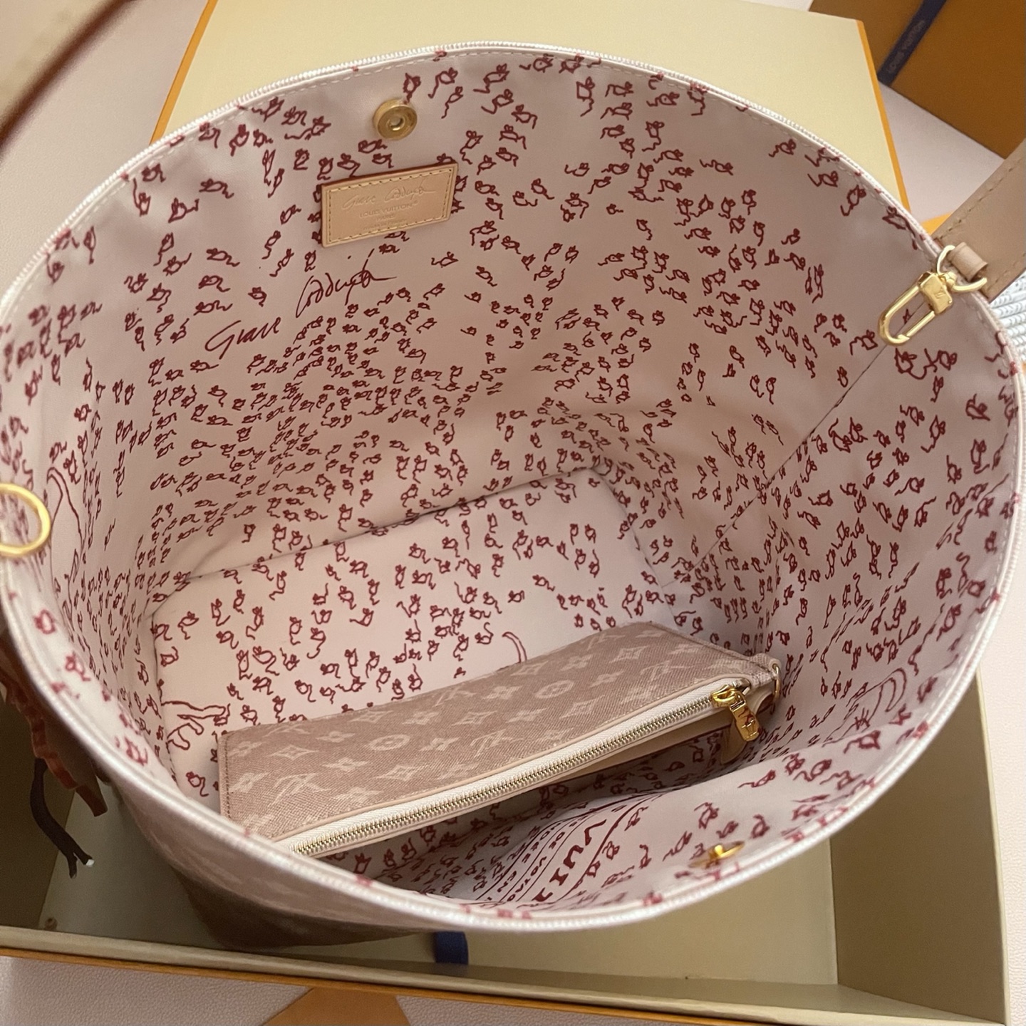 Louis Vuitton All In Large Bucket Bag - Meowgram Design, Spacious & Stylish 5 i1760788042527 9255 0 4