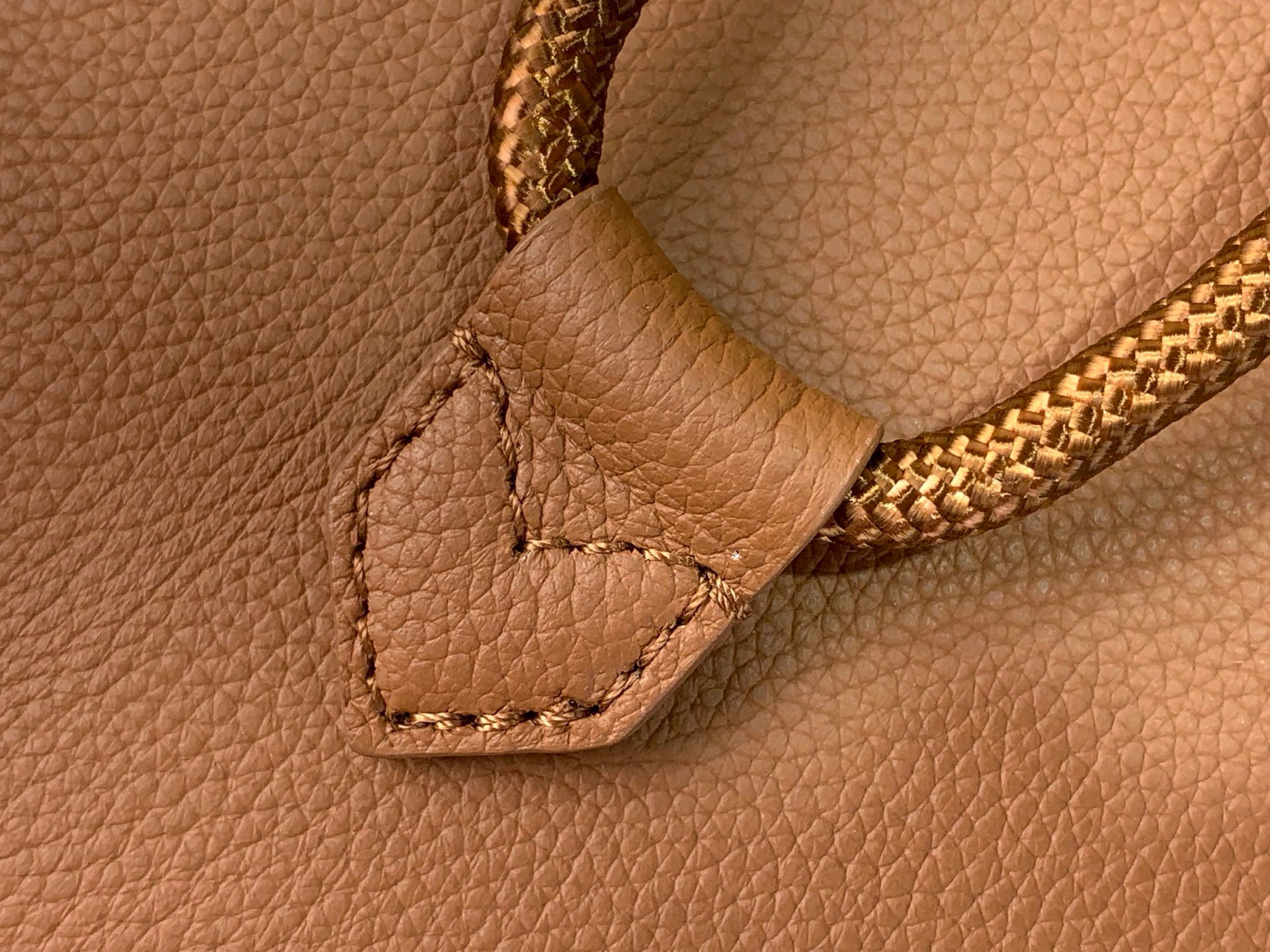 Louis Vuitton Fastline Brown Leather Backpack for 16-inch Laptop 7 i1760799805571 2541 0 5
