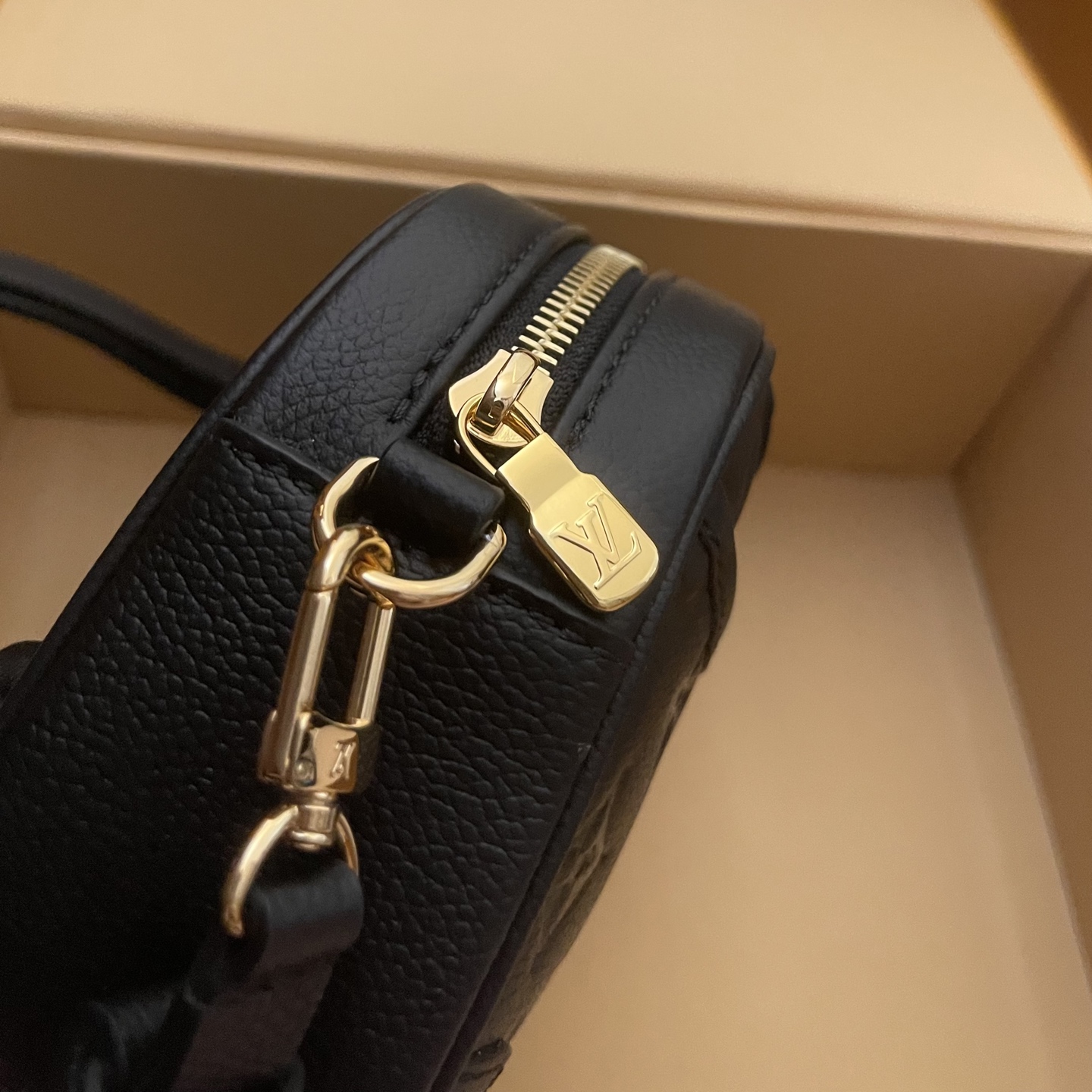 Louis Vuitton Monogram Empreinte Tiny Camera Bag - Black Leather, Compact Size 6 i1760879282975 8470 0 4
