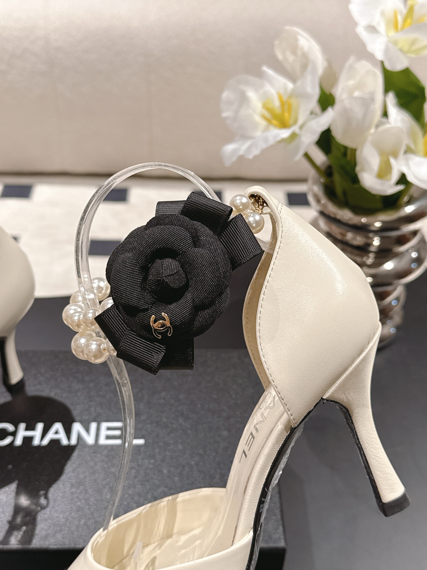 Chanel 𝐁𝐫𝐚𝐧𝐝𝐂𝐡𝐚𝐧*𝐥