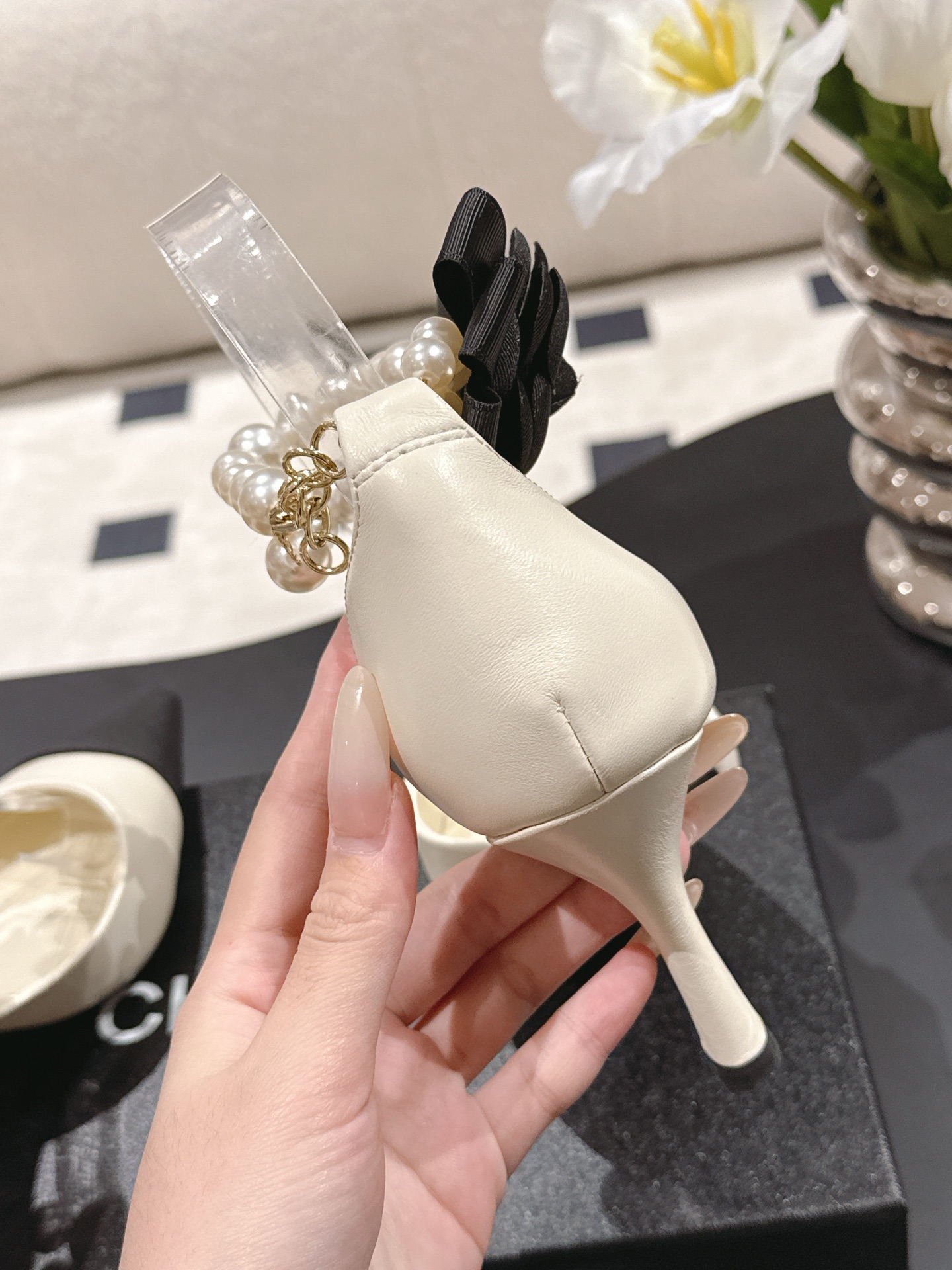 Chanel 𝐁𝐫𝐚𝐧𝐝𝐂𝐡𝐚𝐧*𝐥