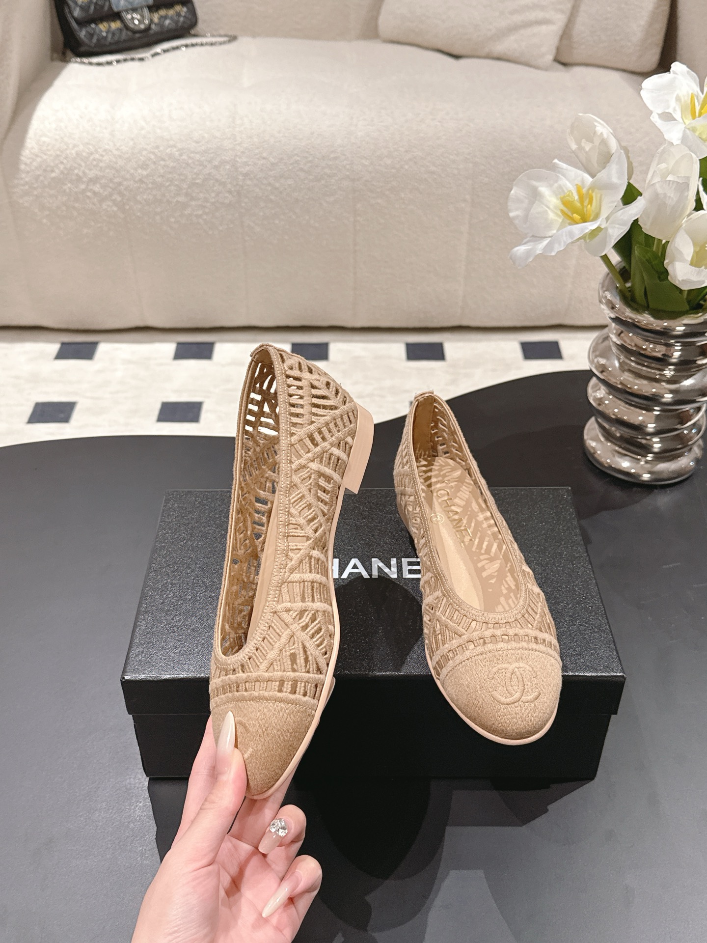 Chanel 𝐁𝐫𝐚𝐧𝐝𝐂𝐡𝐚𝐧*𝐥