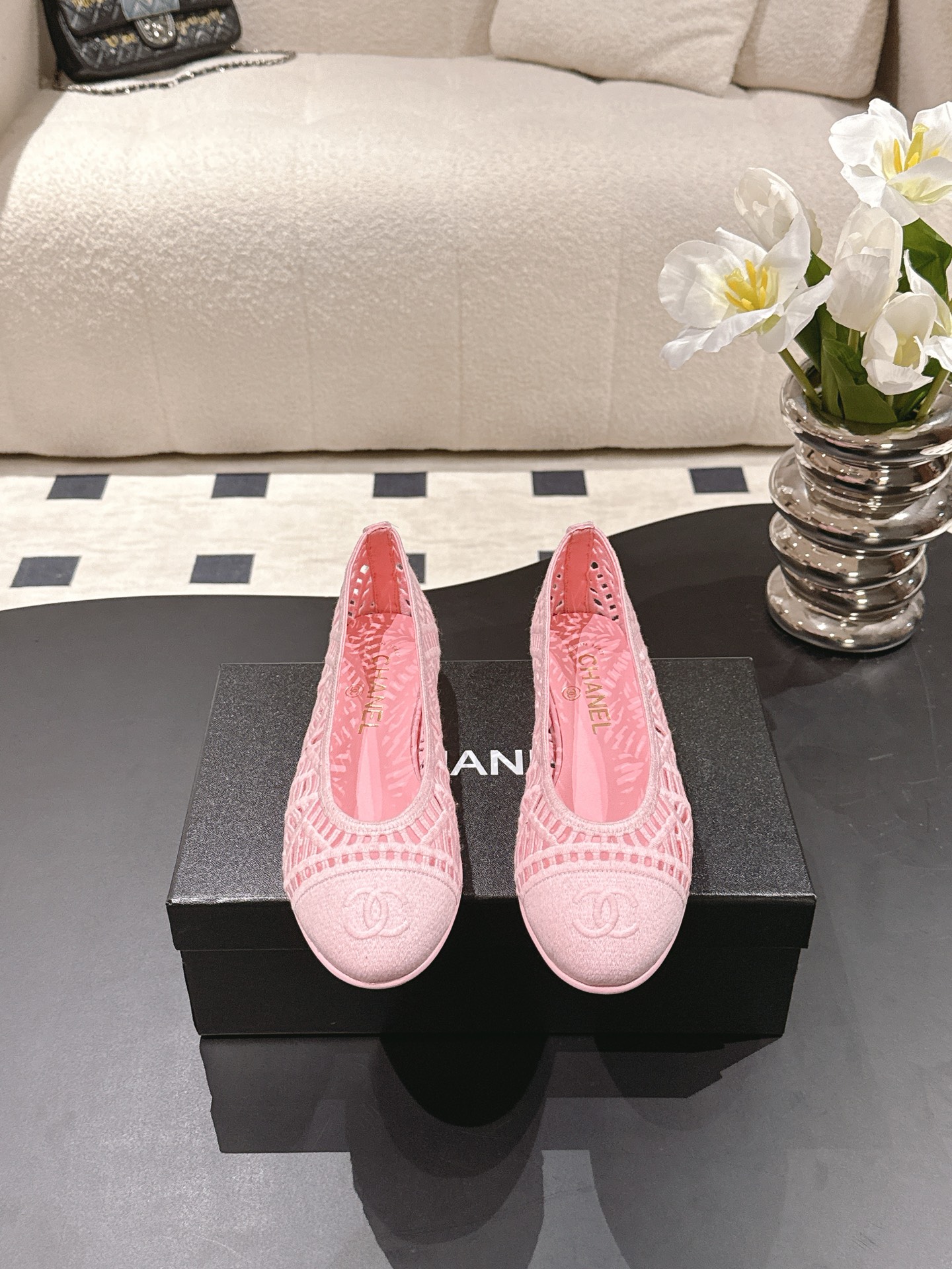 Chanel 𝐁𝐫𝐚𝐧𝐝𝐂𝐡𝐚𝐧*𝐥