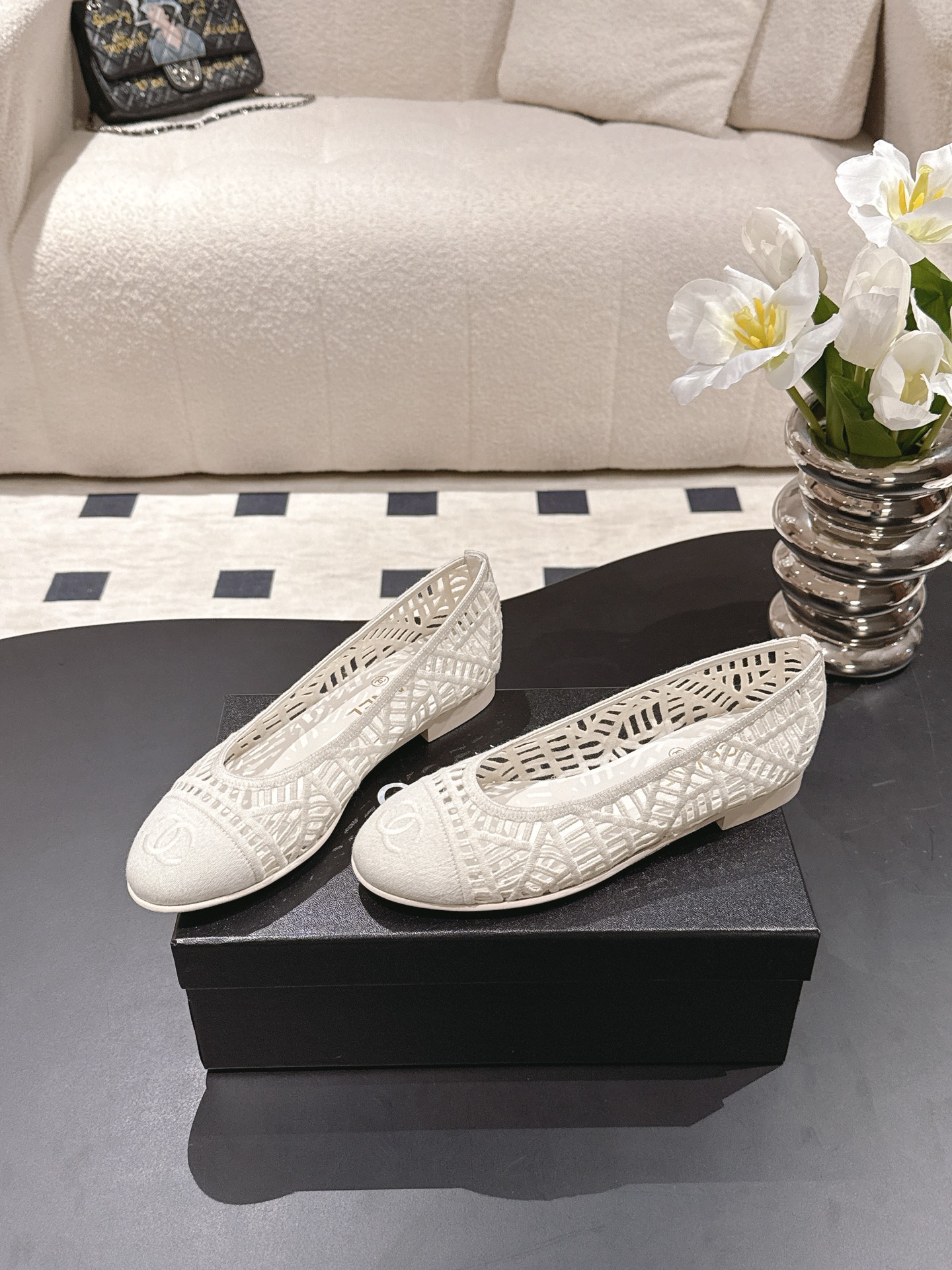 Chanel 𝐁𝐫𝐚𝐧𝐝𝐂𝐡𝐚𝐧*𝐥