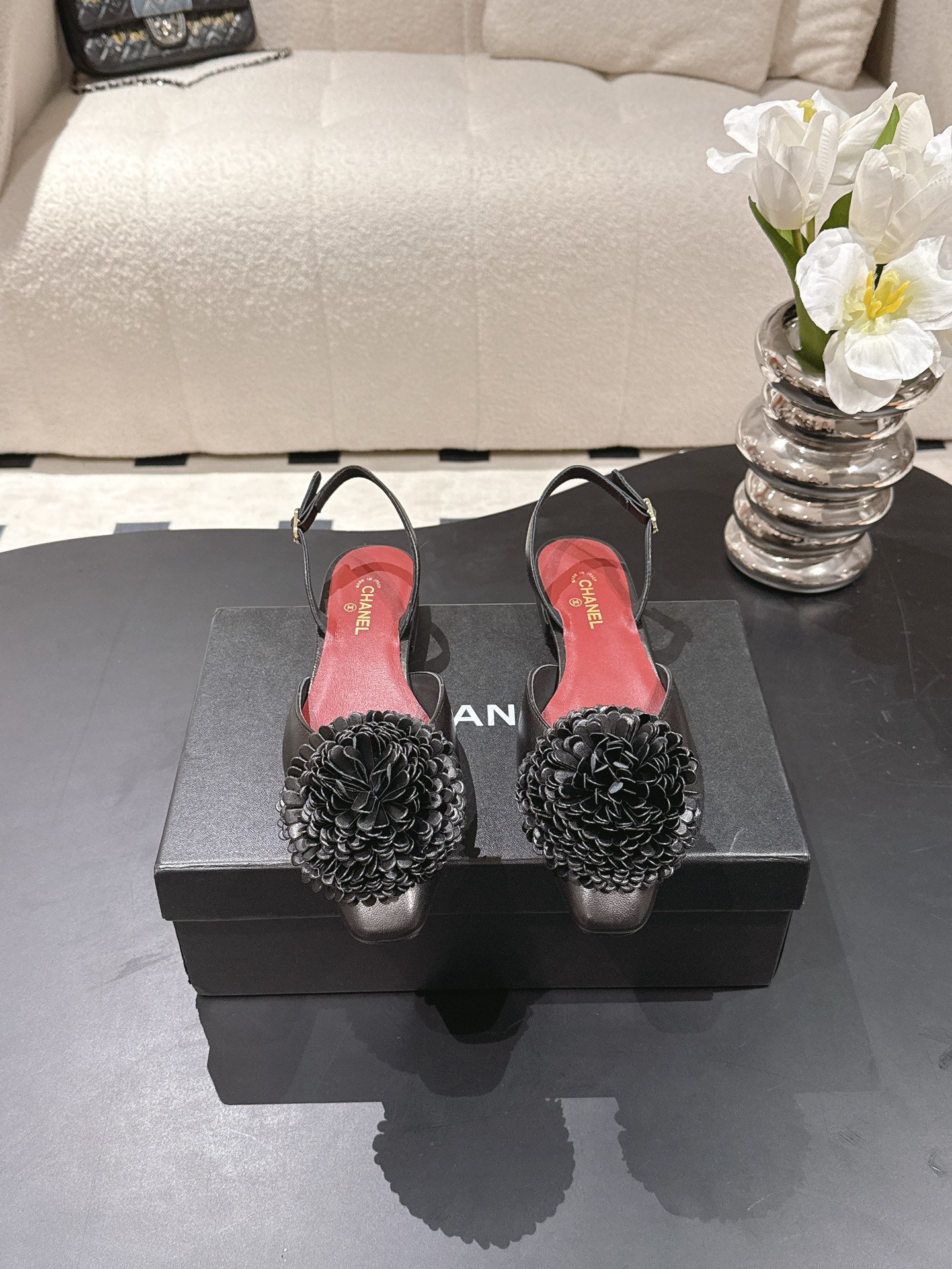 Chanel 𝐁𝐫𝐚𝐧𝐝𝐂𝐡𝐚𝐧*𝐥