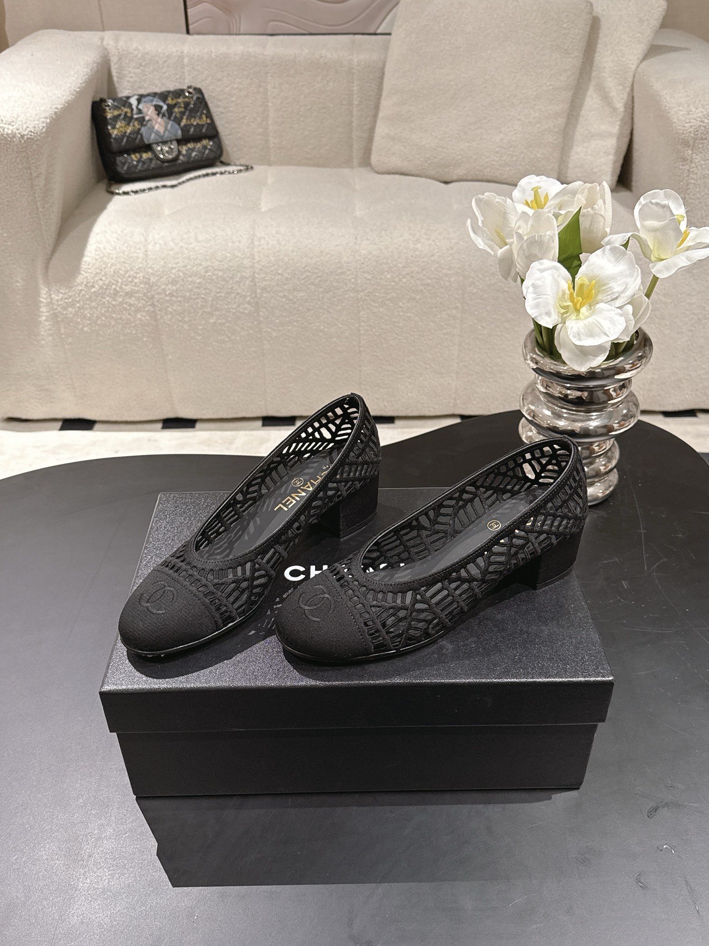 Chanel 𝐁𝐫𝐚𝐧𝐝𝐂𝐡𝐚𝐧*𝐥