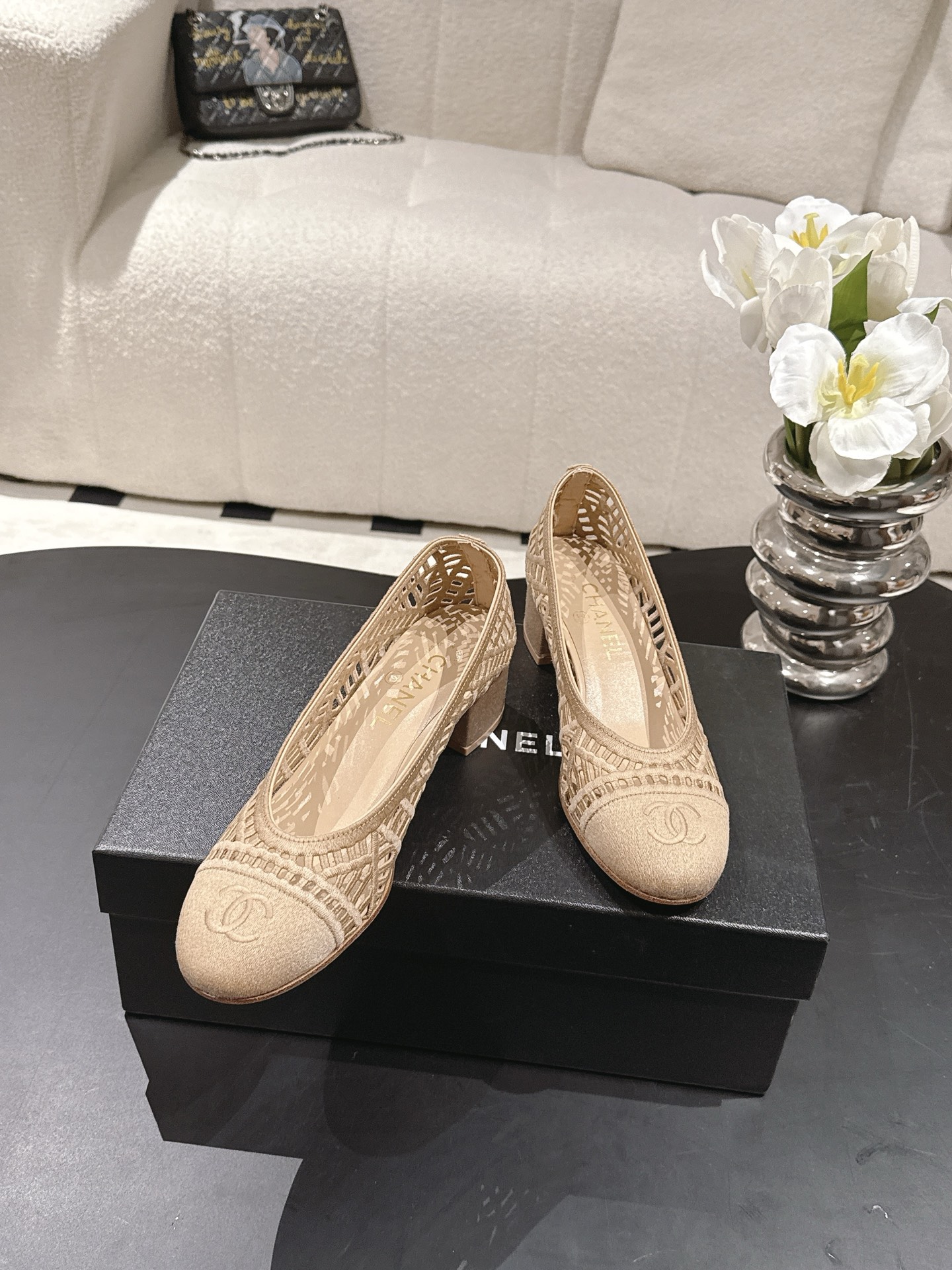Chanel 𝐁𝐫𝐚𝐧𝐝𝐂𝐡𝐚𝐧*𝐥