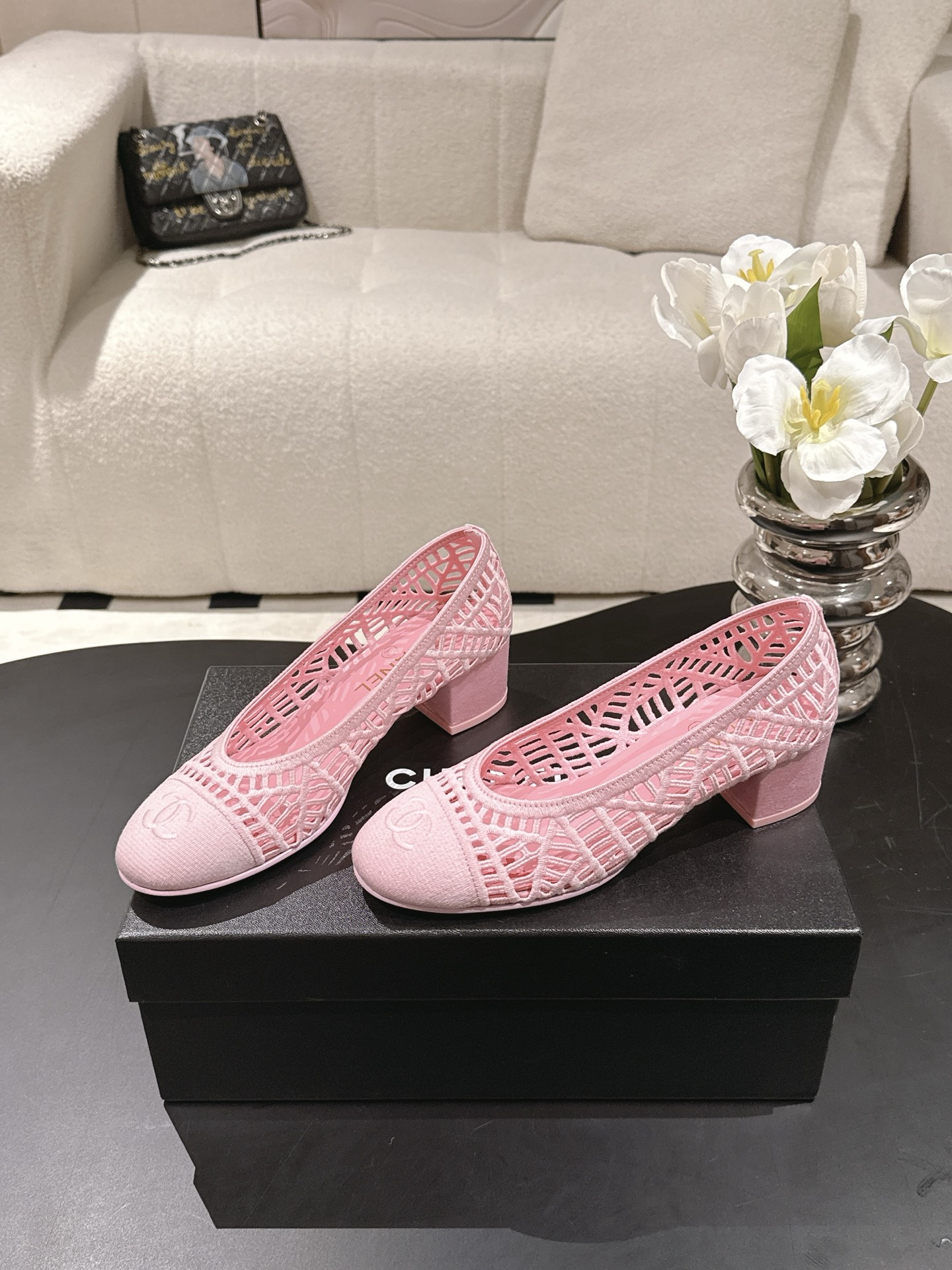 Chanel 𝐁𝐫𝐚𝐧𝐝𝐂𝐡𝐚𝐧*𝐥