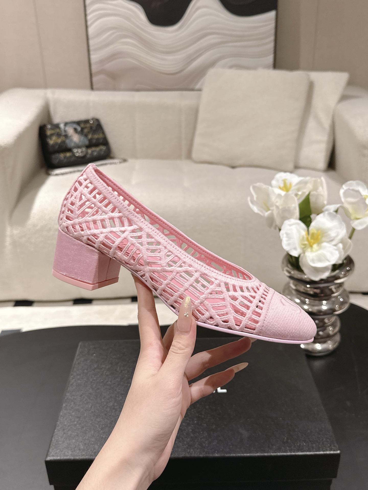 Chanel 𝐁𝐫𝐚𝐧𝐝𝐂𝐡𝐚𝐧*𝐥