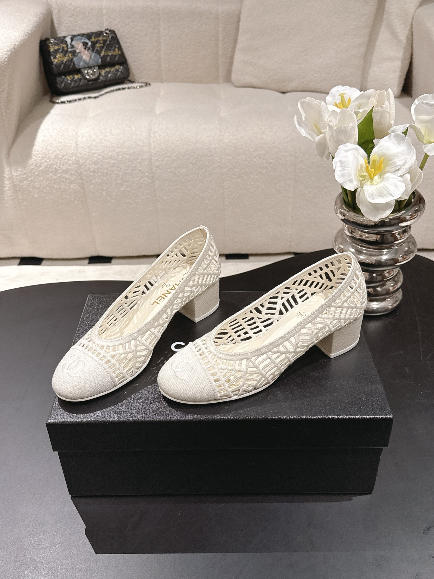 Chanel 𝐁𝐫𝐚𝐧𝐝𝐂𝐡𝐚𝐧*𝐥