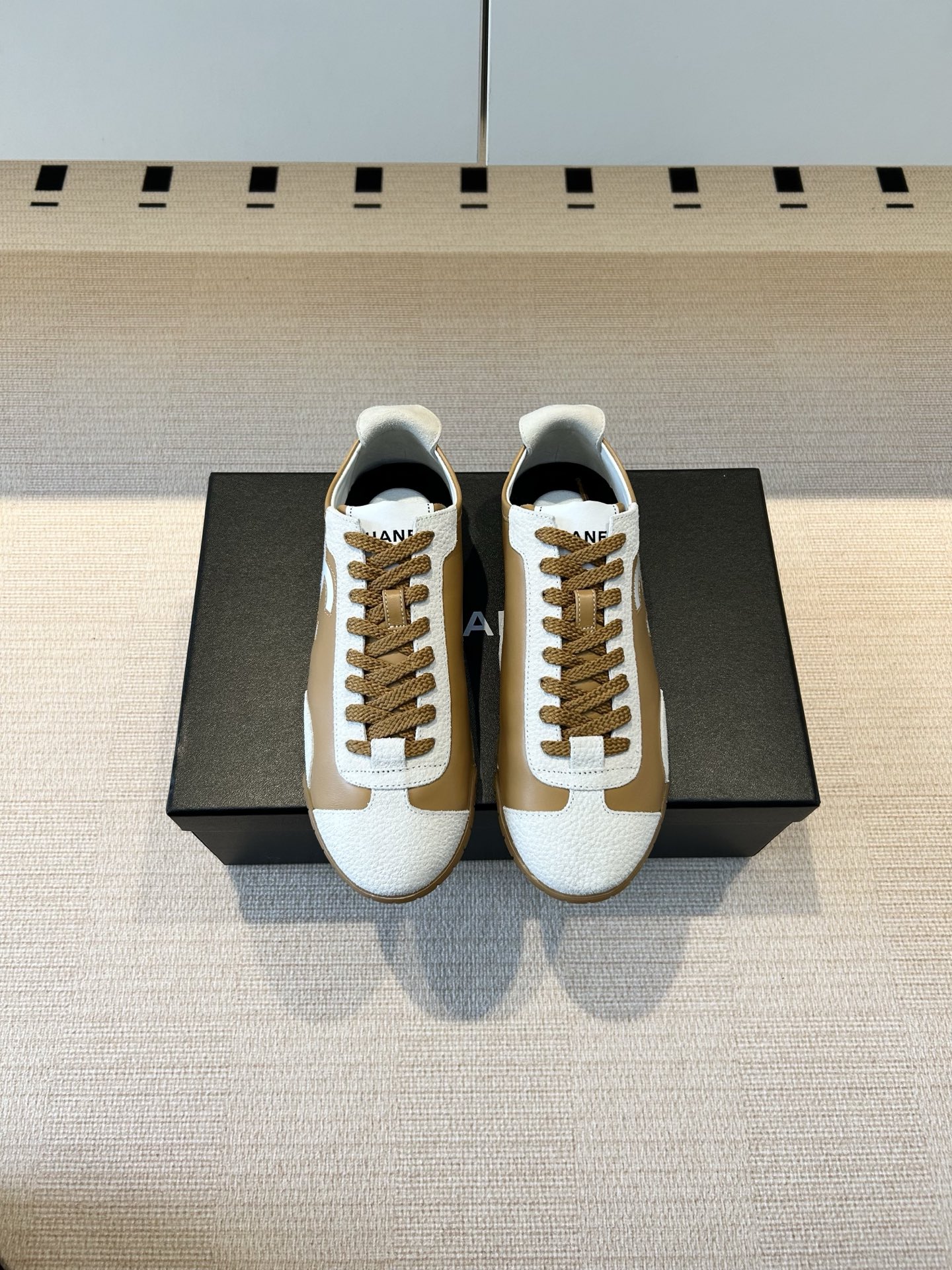 Chanel 𝐁𝐫𝐚𝐧𝐝𝐂𝐡𝐚𝐧*𝐥