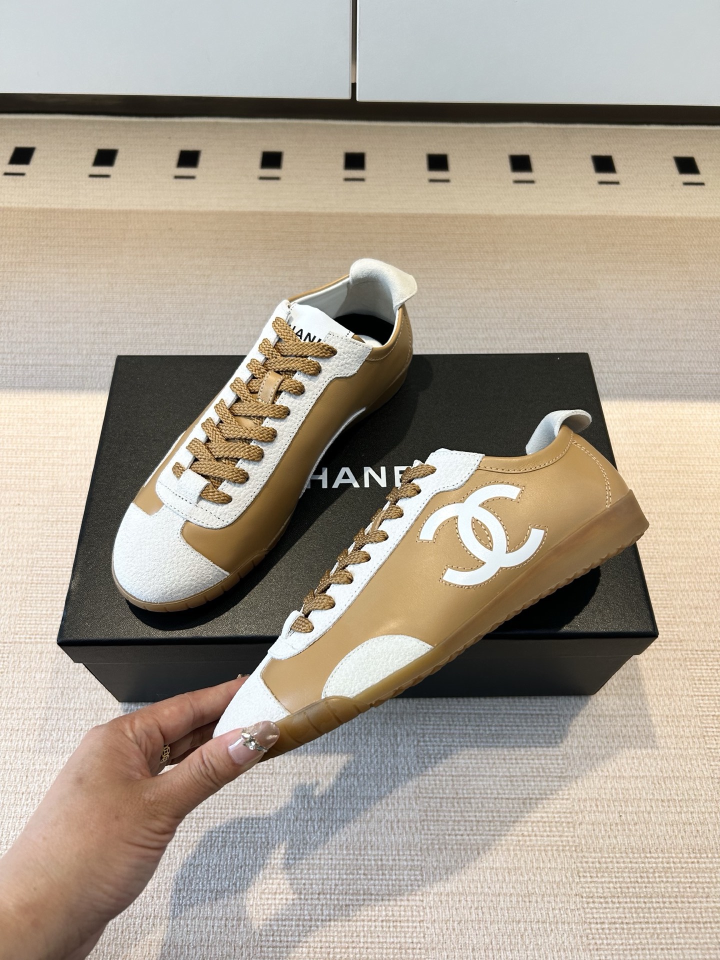 Chanel 𝐁𝐫𝐚𝐧𝐝𝐂𝐡𝐚𝐧*𝐥