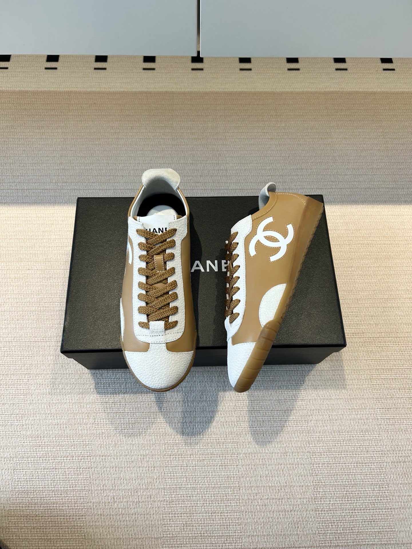 Chanel 𝐁𝐫𝐚𝐧𝐝𝐂𝐡𝐚𝐧*𝐥