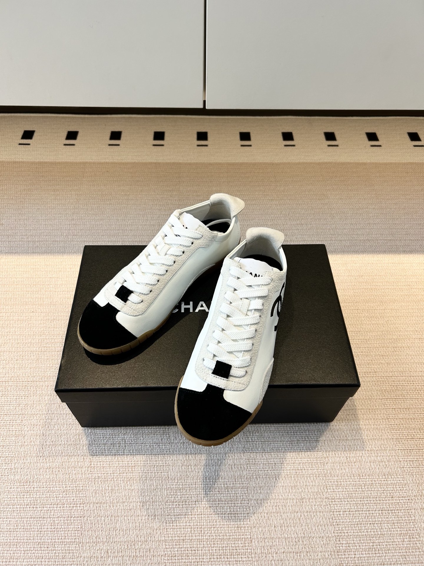 Chanel 𝐁𝐫𝐚𝐧𝐝𝐂𝐡𝐚𝐧*𝐥