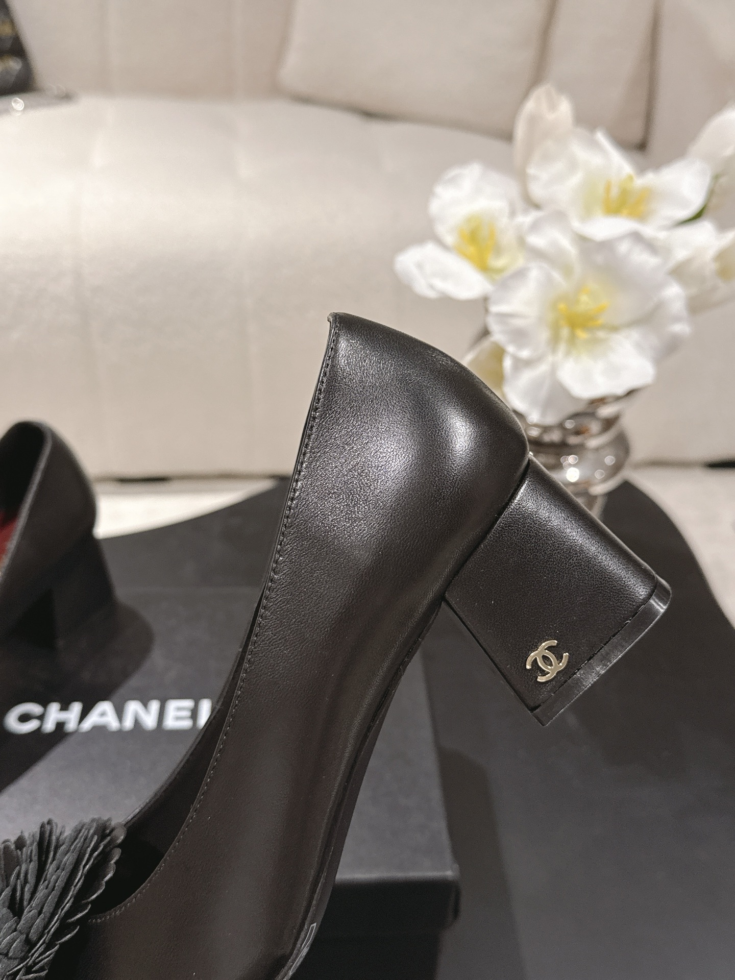 Chanel 𝐁𝐫𝐚𝐧𝐝𝐂𝐡𝐚𝐧*𝐥