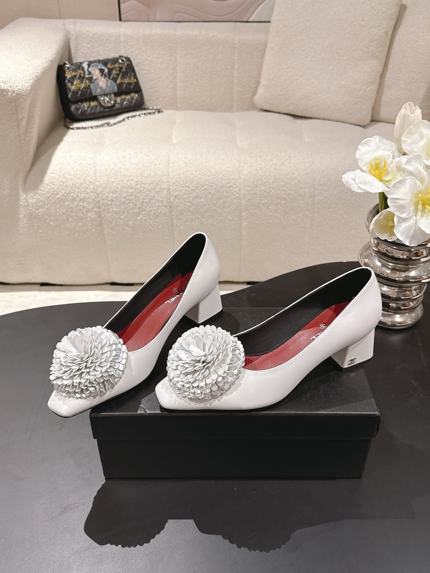 Chanel 𝐁𝐫𝐚𝐧𝐝𝐂𝐡𝐚𝐧*𝐥