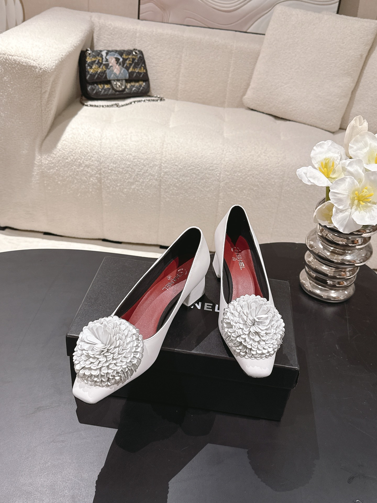Chanel 𝐁𝐫𝐚𝐧𝐝𝐂𝐡𝐚𝐧*𝐥