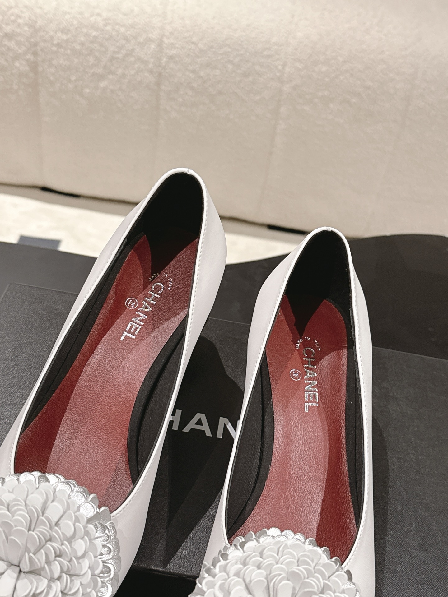 Chanel 𝐁𝐫𝐚𝐧𝐝𝐂𝐡𝐚𝐧*𝐥