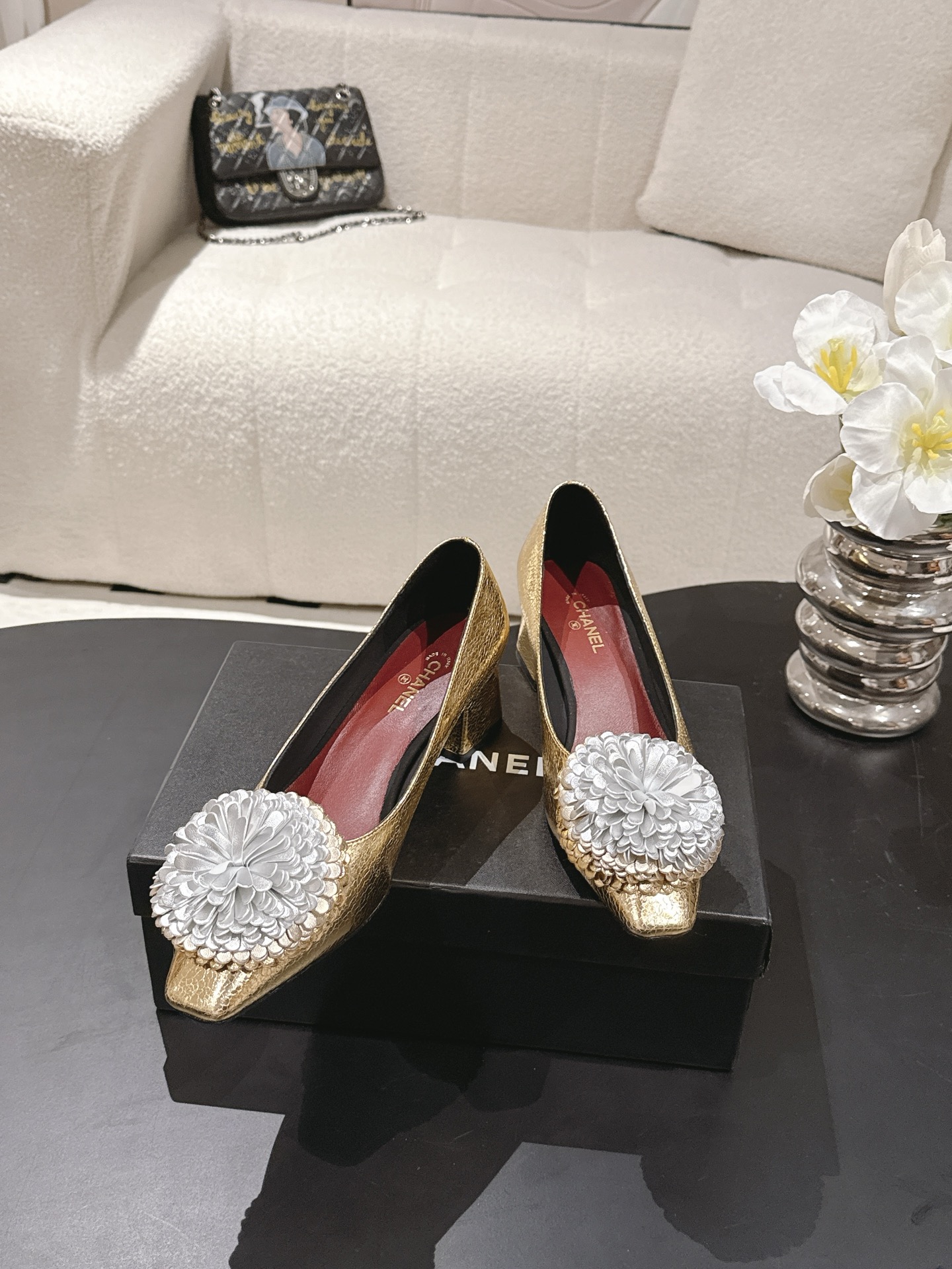 Chanel 𝐁𝐫𝐚𝐧𝐝𝐂𝐡𝐚𝐧*𝐥