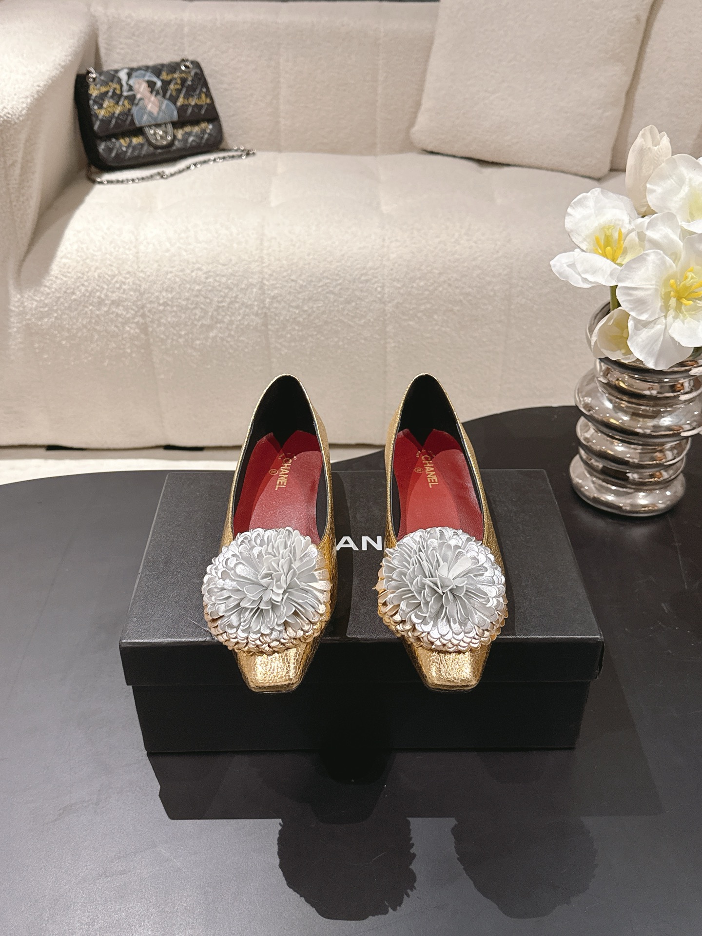 Chanel 𝐁𝐫𝐚𝐧𝐝𝐂𝐡𝐚𝐧*𝐥