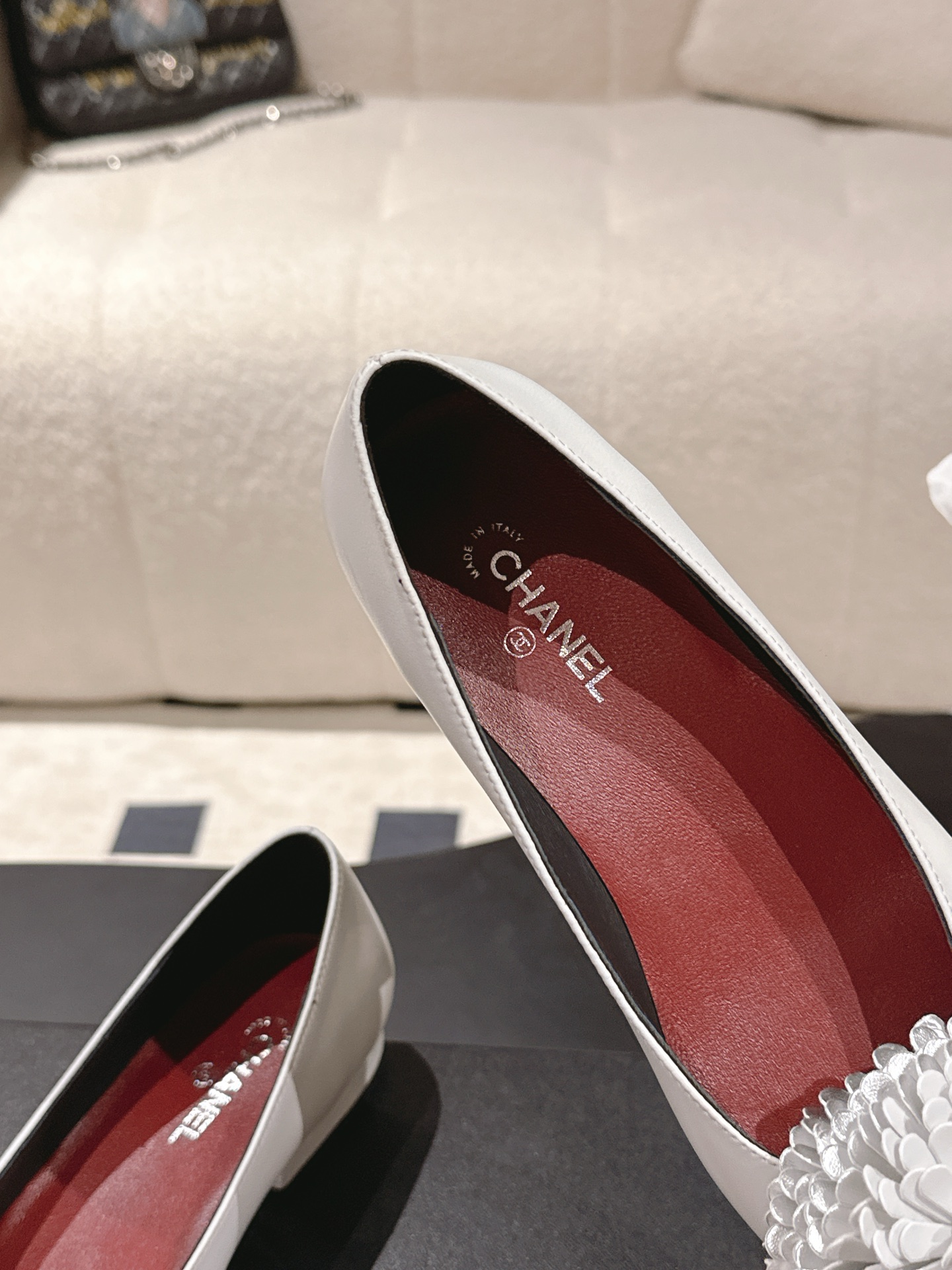 Chanel 𝐁𝐫𝐚𝐧𝐝𝐂𝐡𝐚𝐧*𝐥