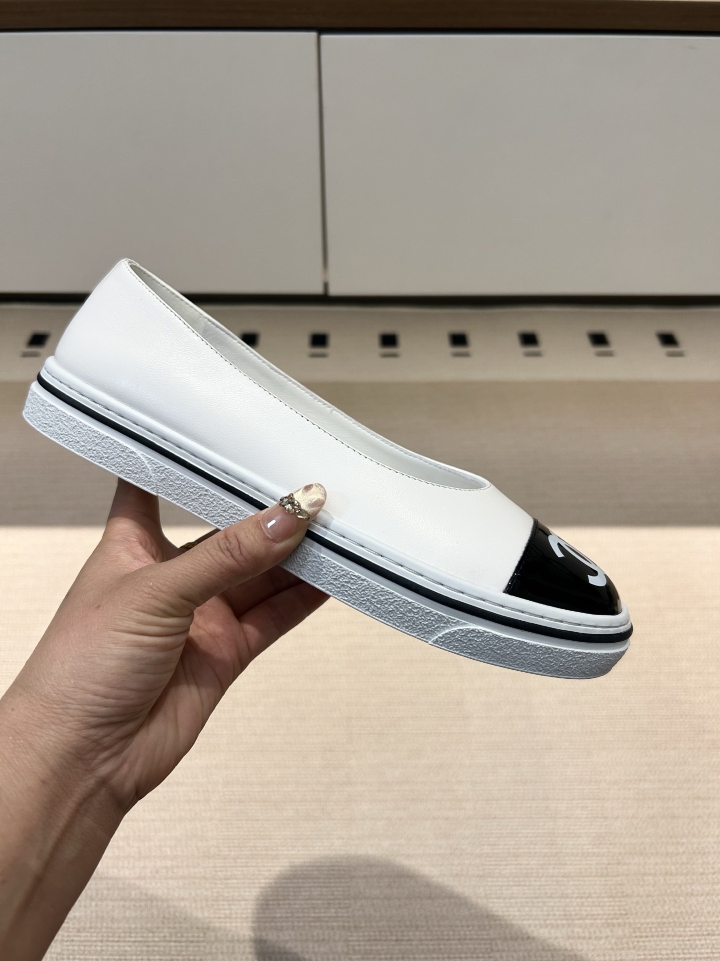 Chanel Chanel 26P 早春新款笨笨鞋 平底拼色单鞋