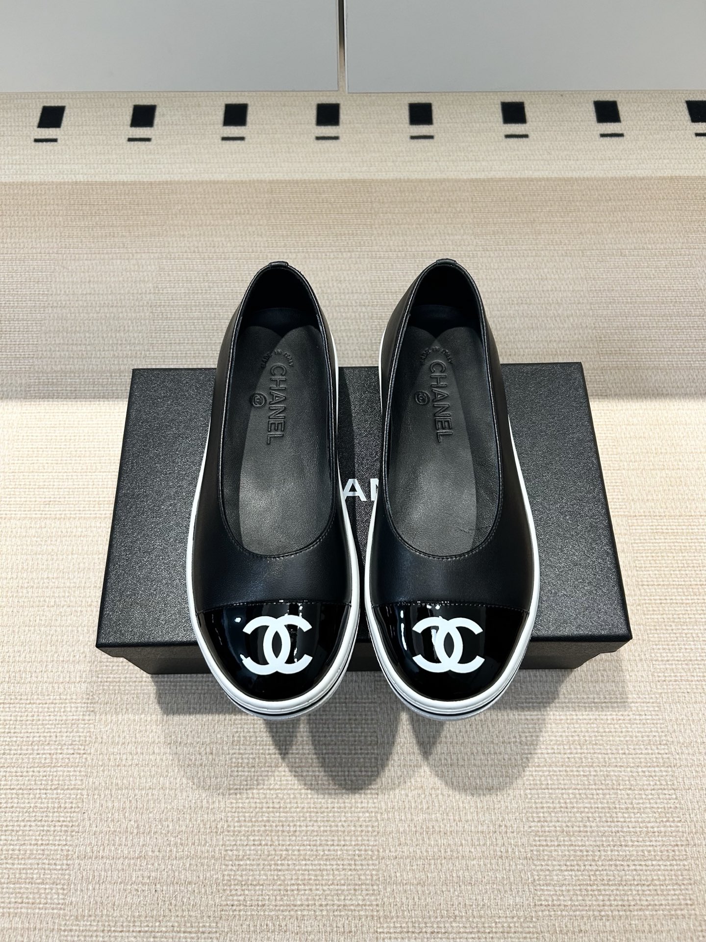 Chanel Chanel 26P 早春新款笨笨鞋 平底拼色单鞋