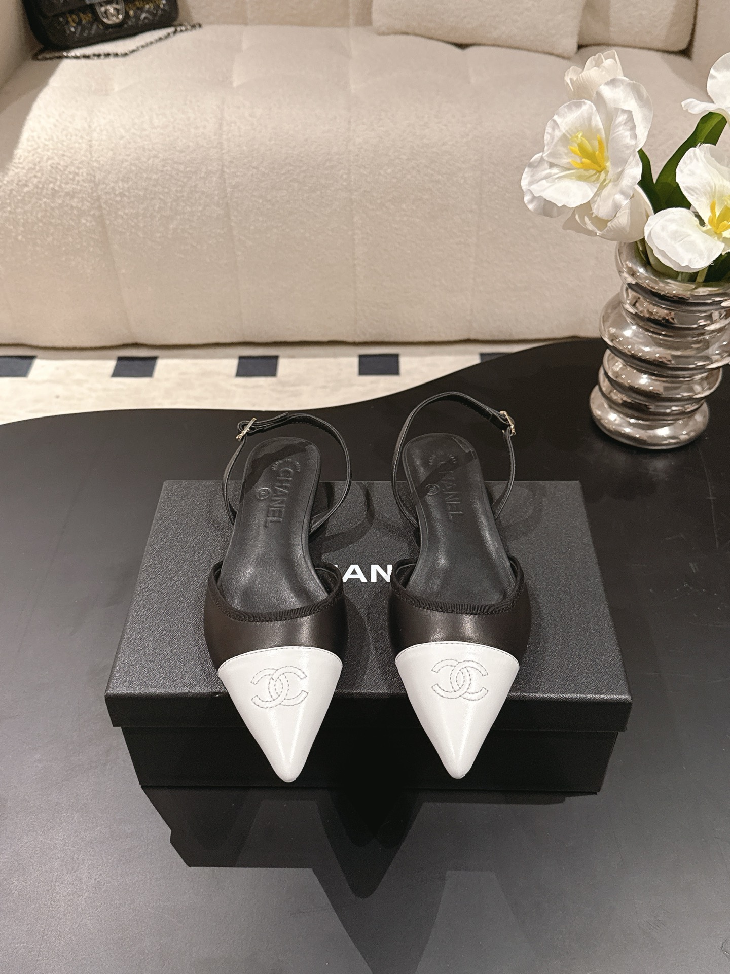 Chanel 𝐁𝐫𝐚𝐧𝐝：𝐂𝐇𝐀𝐍*𝐋