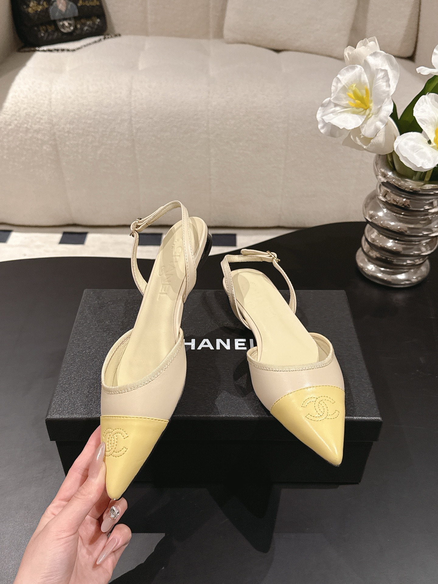 Chanel 𝐁𝐫𝐚𝐧𝐝：𝐂𝐇𝐀𝐍*𝐋