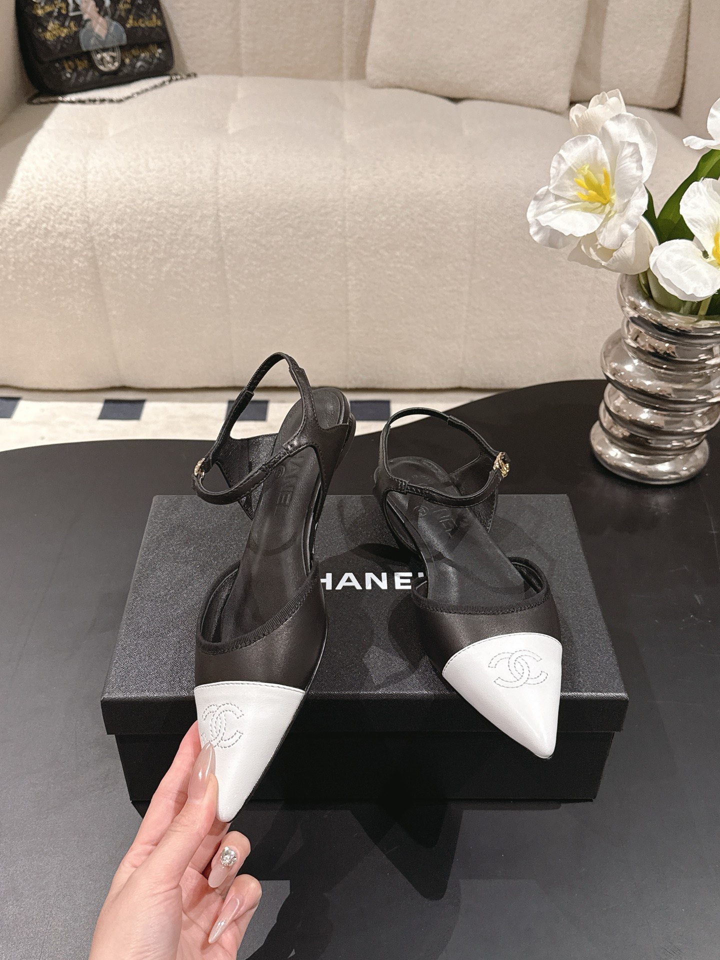 Chanel 𝐁𝐫𝐚𝐧𝐝：𝐂𝐇𝐀𝐍*𝐋
