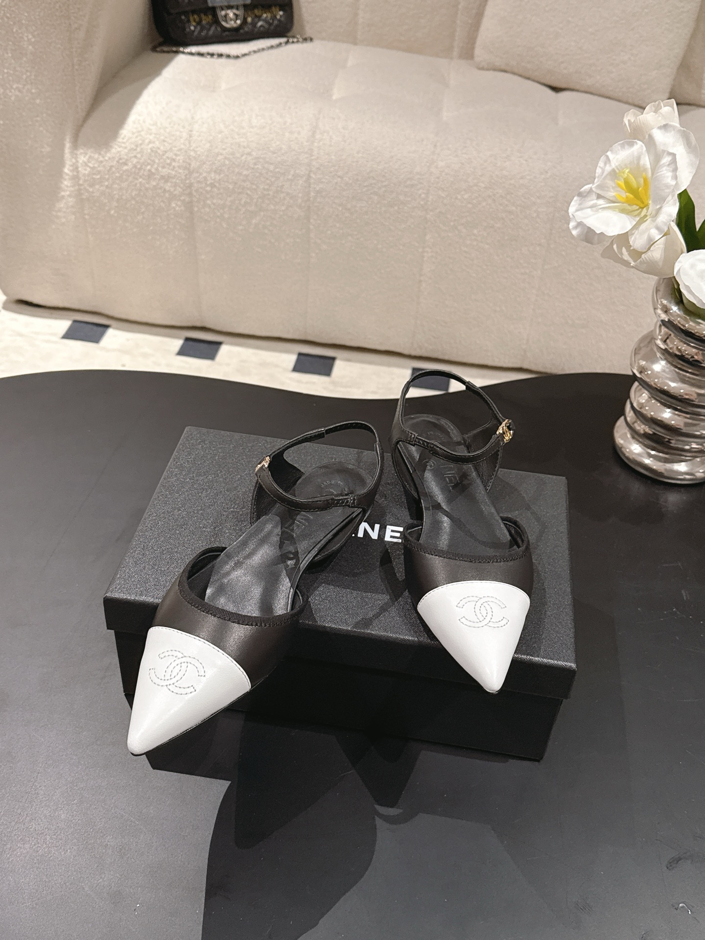 Chanel 𝐁𝐫𝐚𝐧𝐝：𝐂𝐇𝐀𝐍*𝐋
