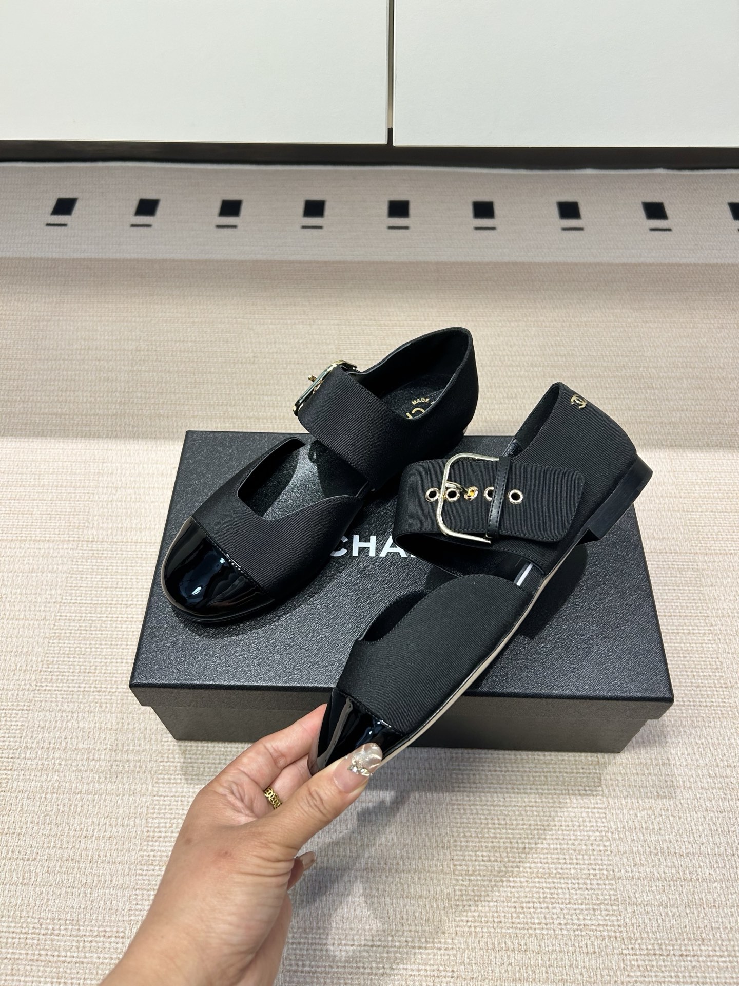 Chanel 𝐁𝐫𝐚𝐧𝐝：𝐂𝐇𝐀𝐍*𝐋
