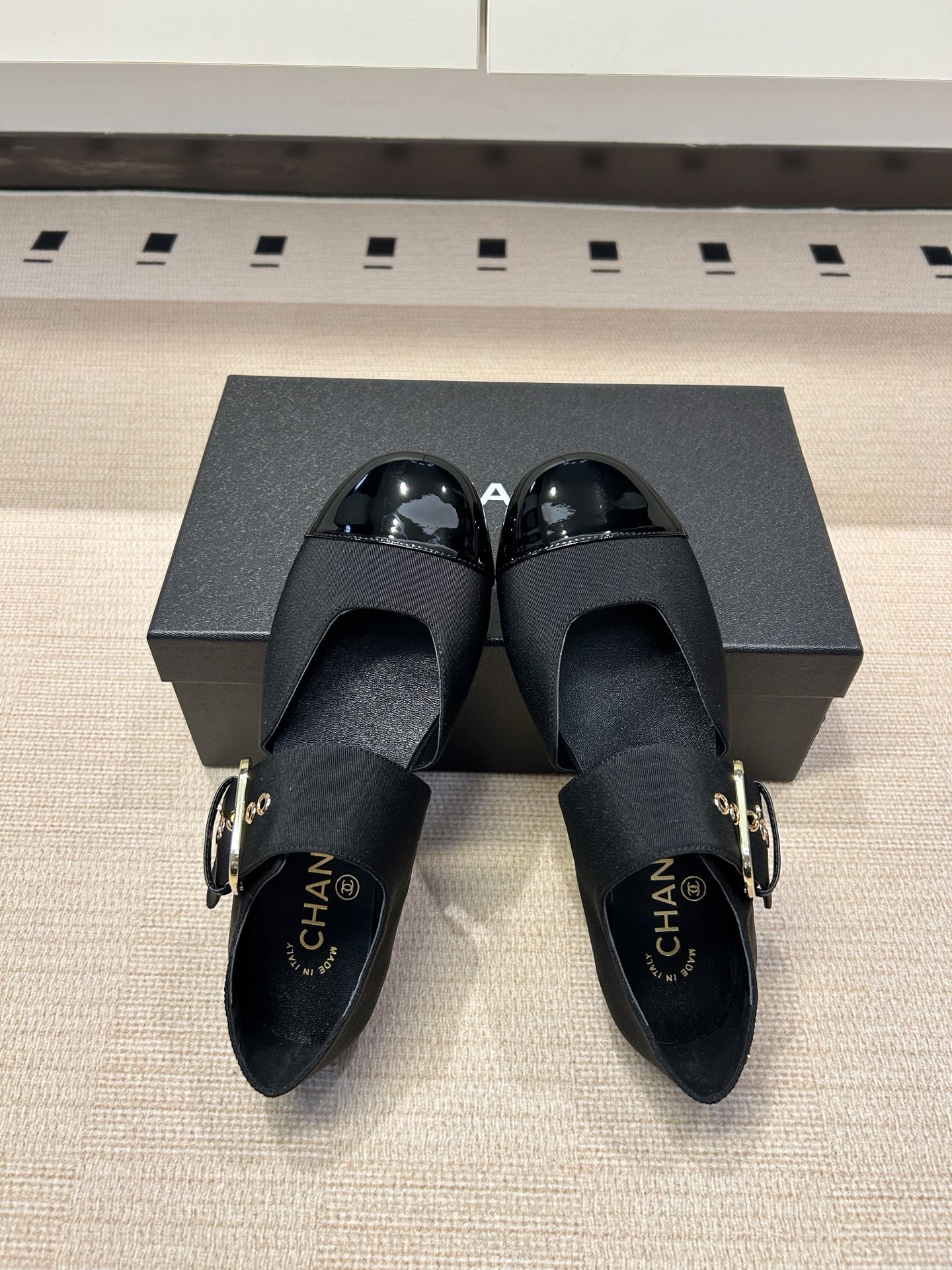 Chanel 𝐁𝐫𝐚𝐧𝐝：𝐂𝐇𝐀𝐍*𝐋