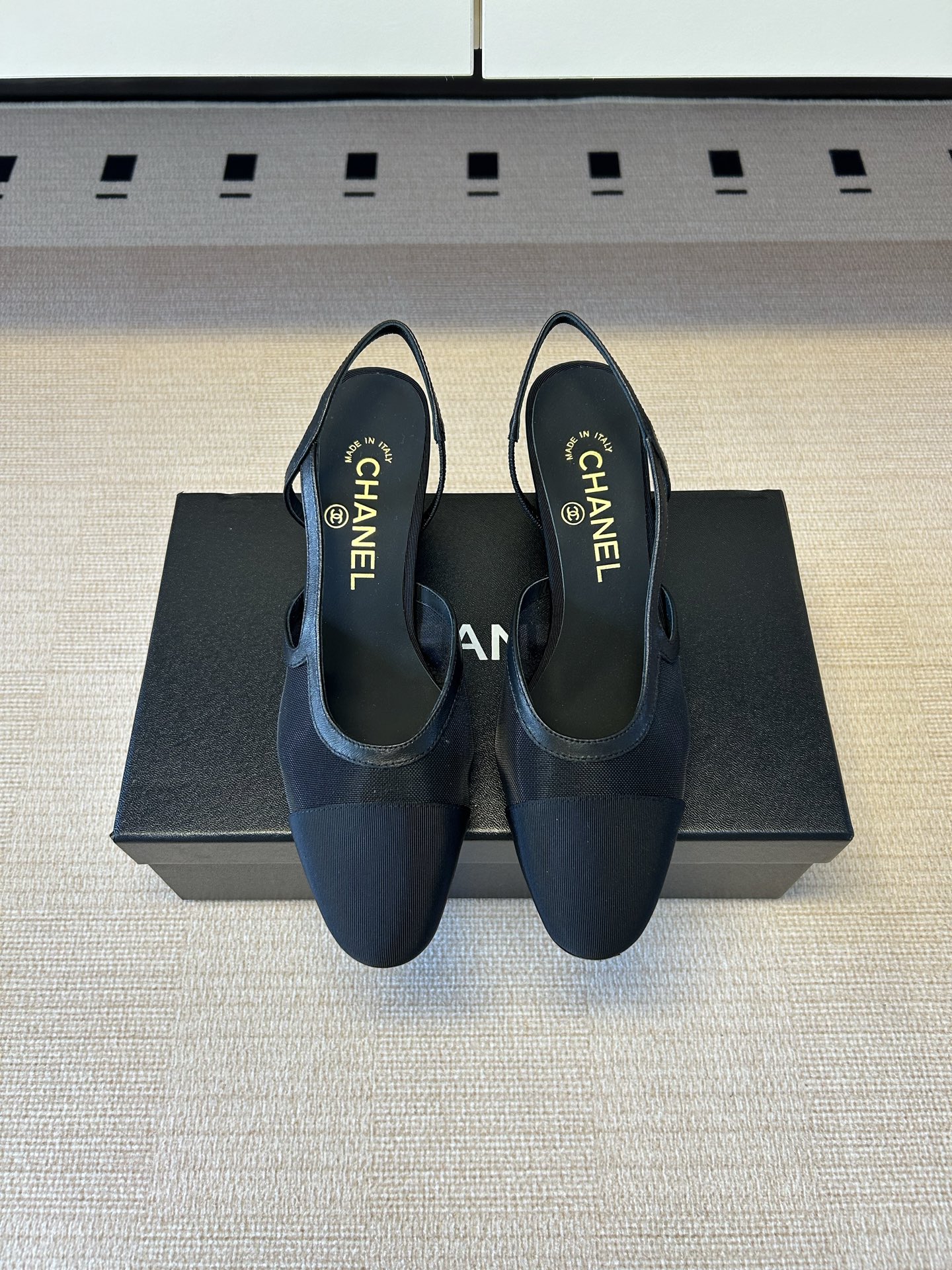Chanel 𝐁𝐫𝐚𝐧𝐝𝐂𝐡𝐚𝐧*𝐥