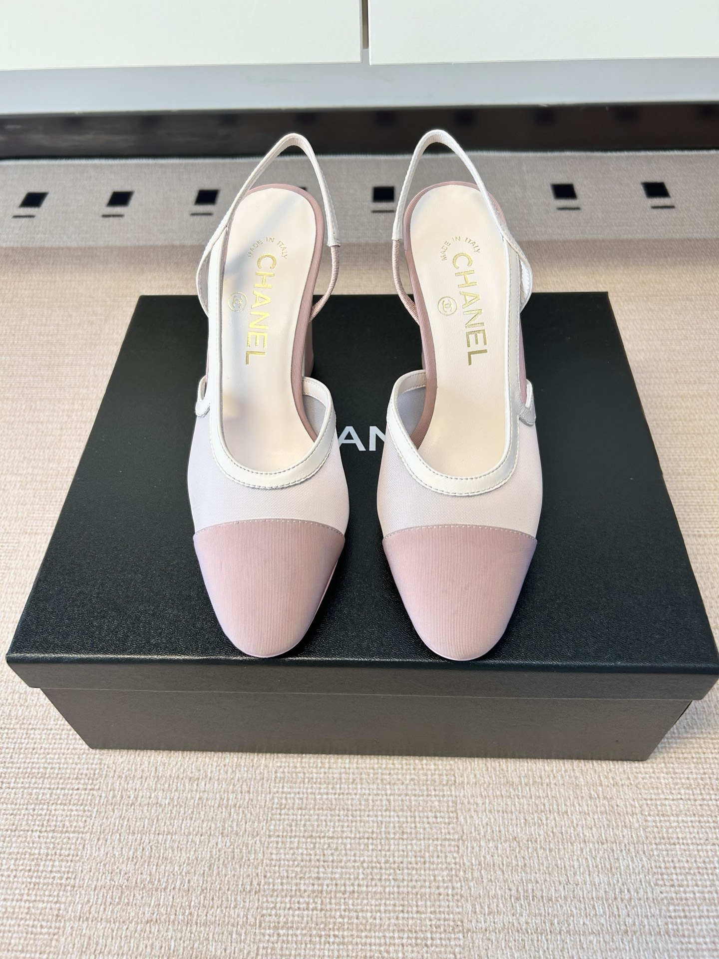 Chanel 𝐁𝐫𝐚𝐧𝐝𝐂𝐡𝐚𝐧*𝐥